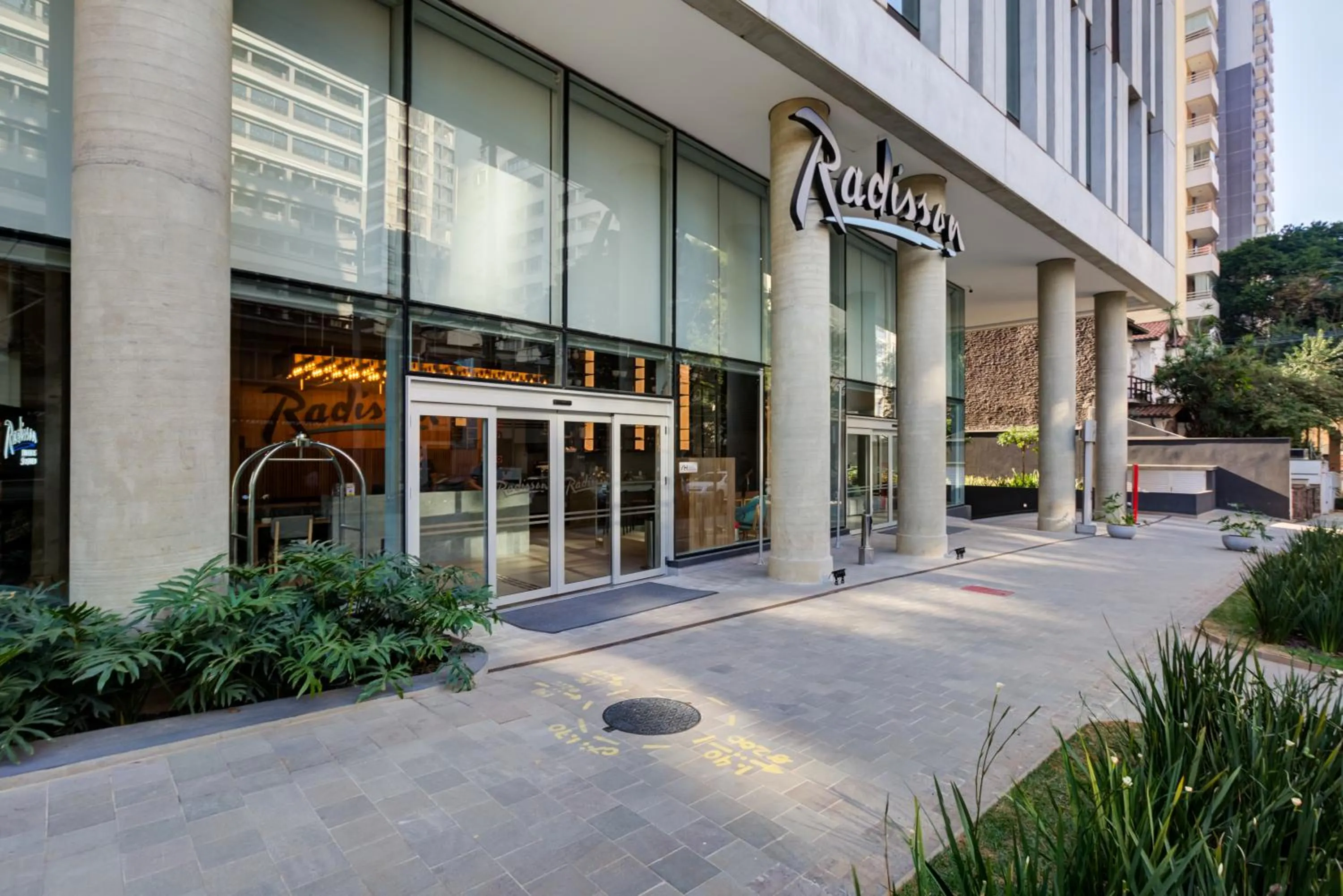 Property building in Radisson Pinheiros