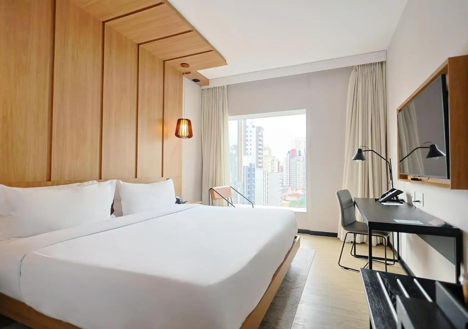 King Room - single occupancy in Radisson Pinheiros King Room - single occupancy in Radisson Pinheiros