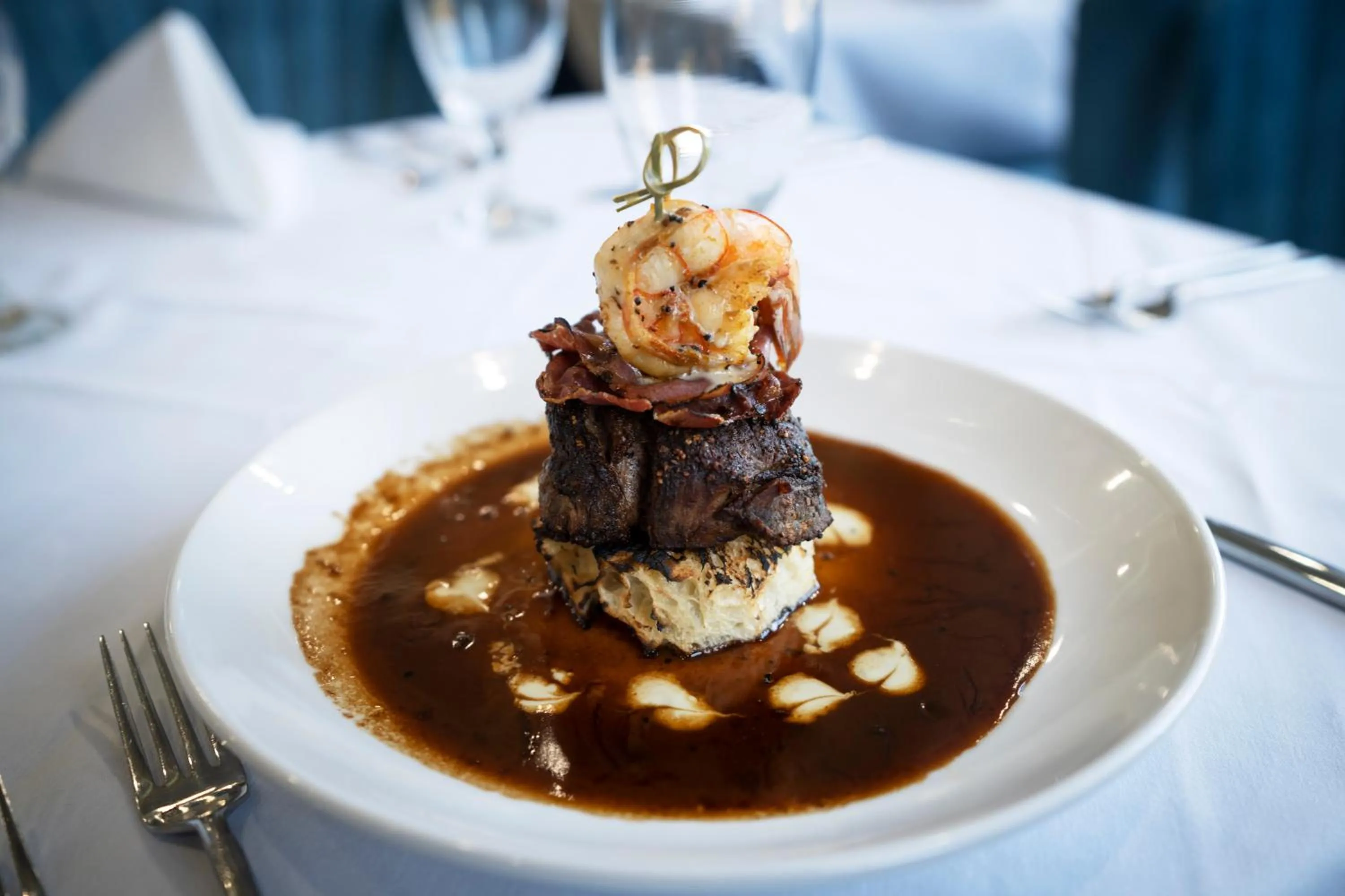 Restaurant/places to eat in Orange Inn Boutique Hotel