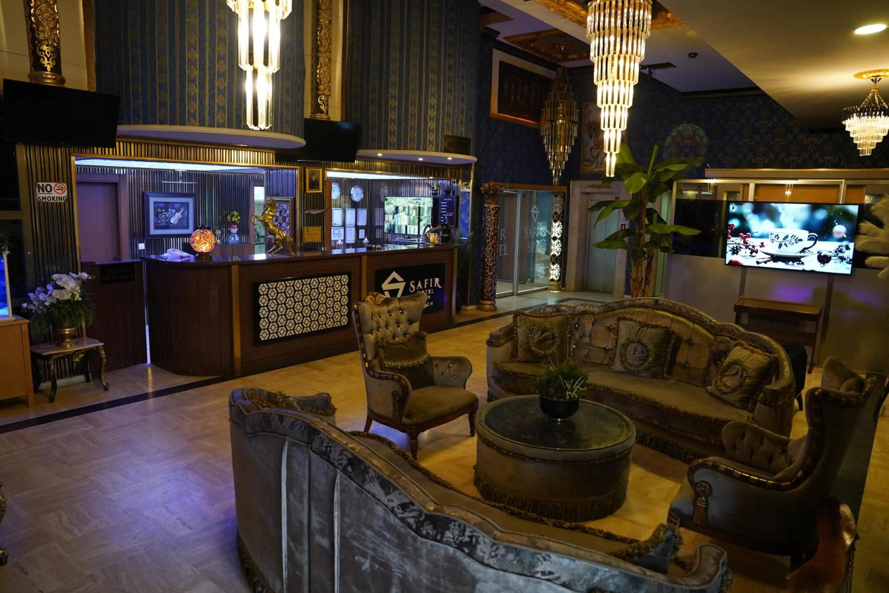Lobby or reception in Safir Hotels Silivri