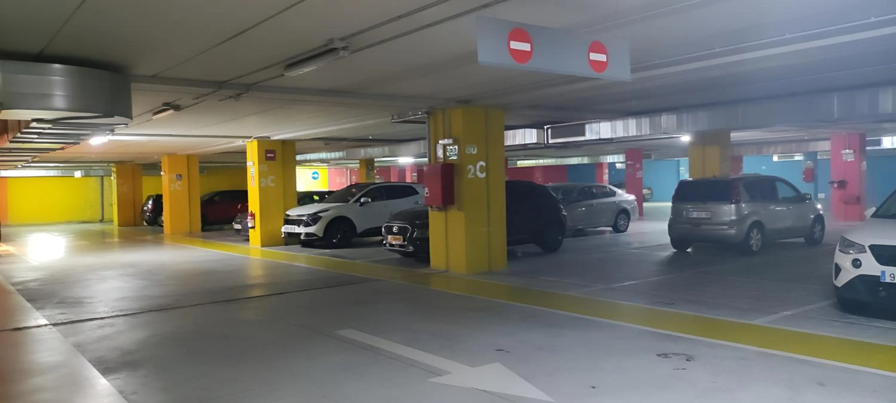 Parking in Hotel Apartamentos San Fermín Pamplona