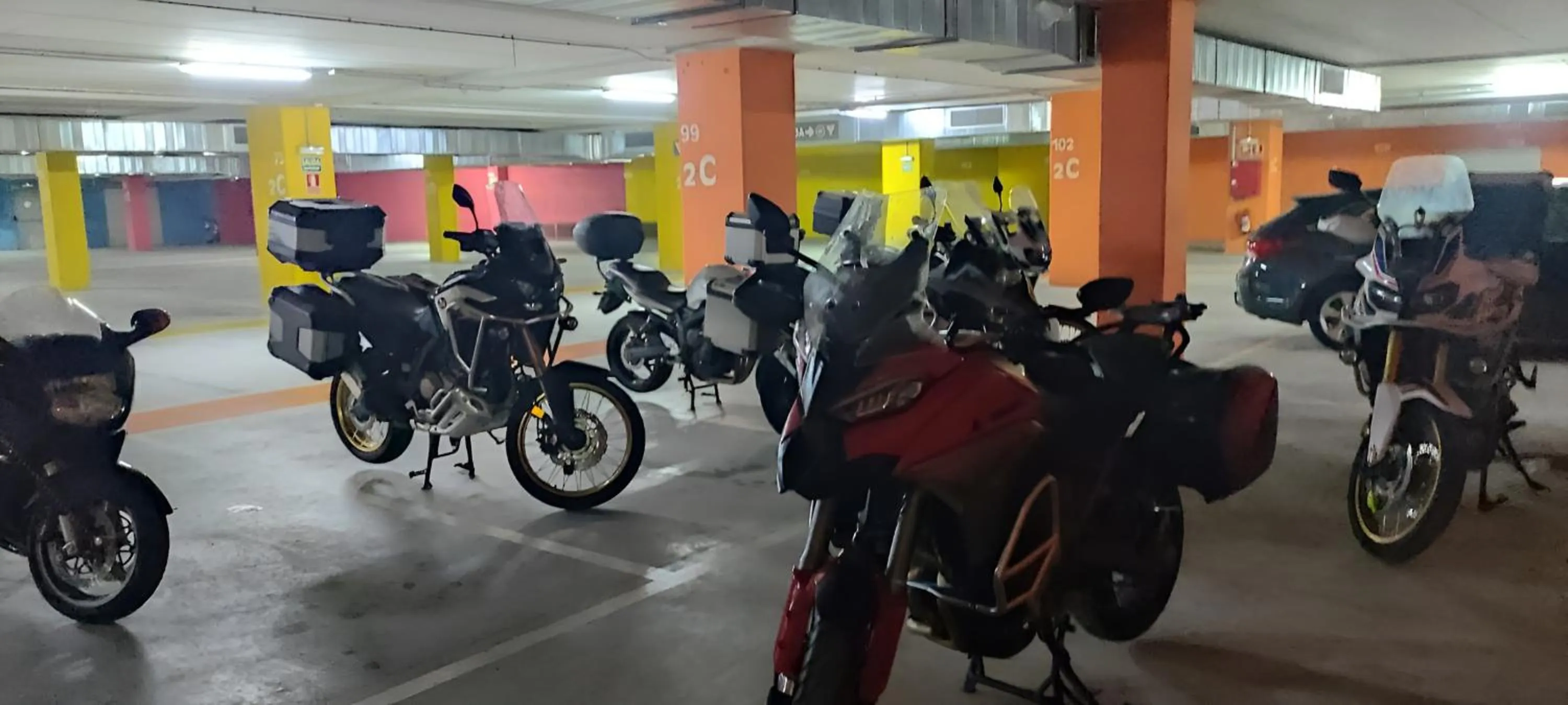 Parking in Hotel Apartamentos San Fermín Pamplona