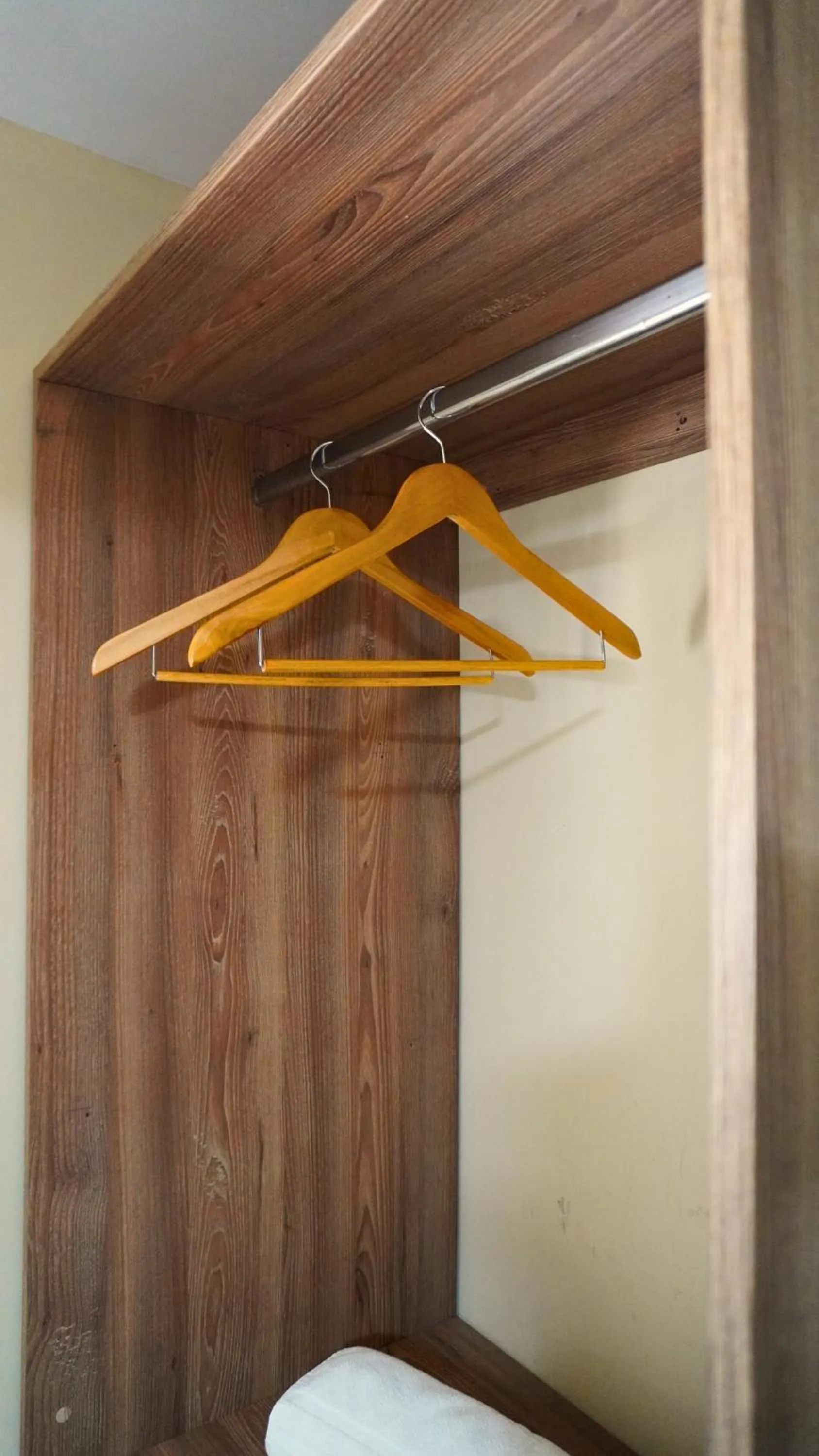 wardrobe in Hotel y Cabañas Covemar
