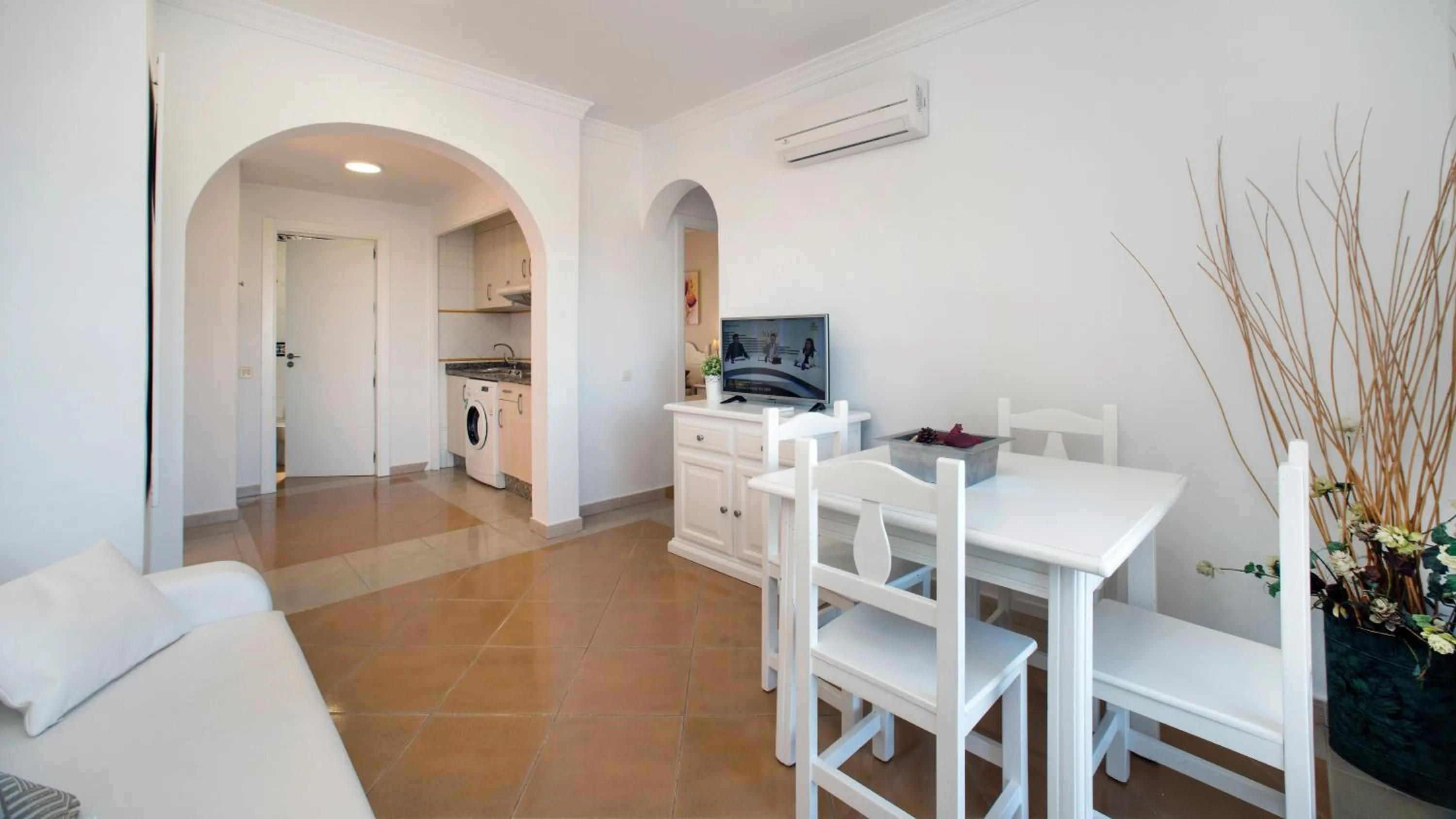 TV and multimedia in Leo San Bruno