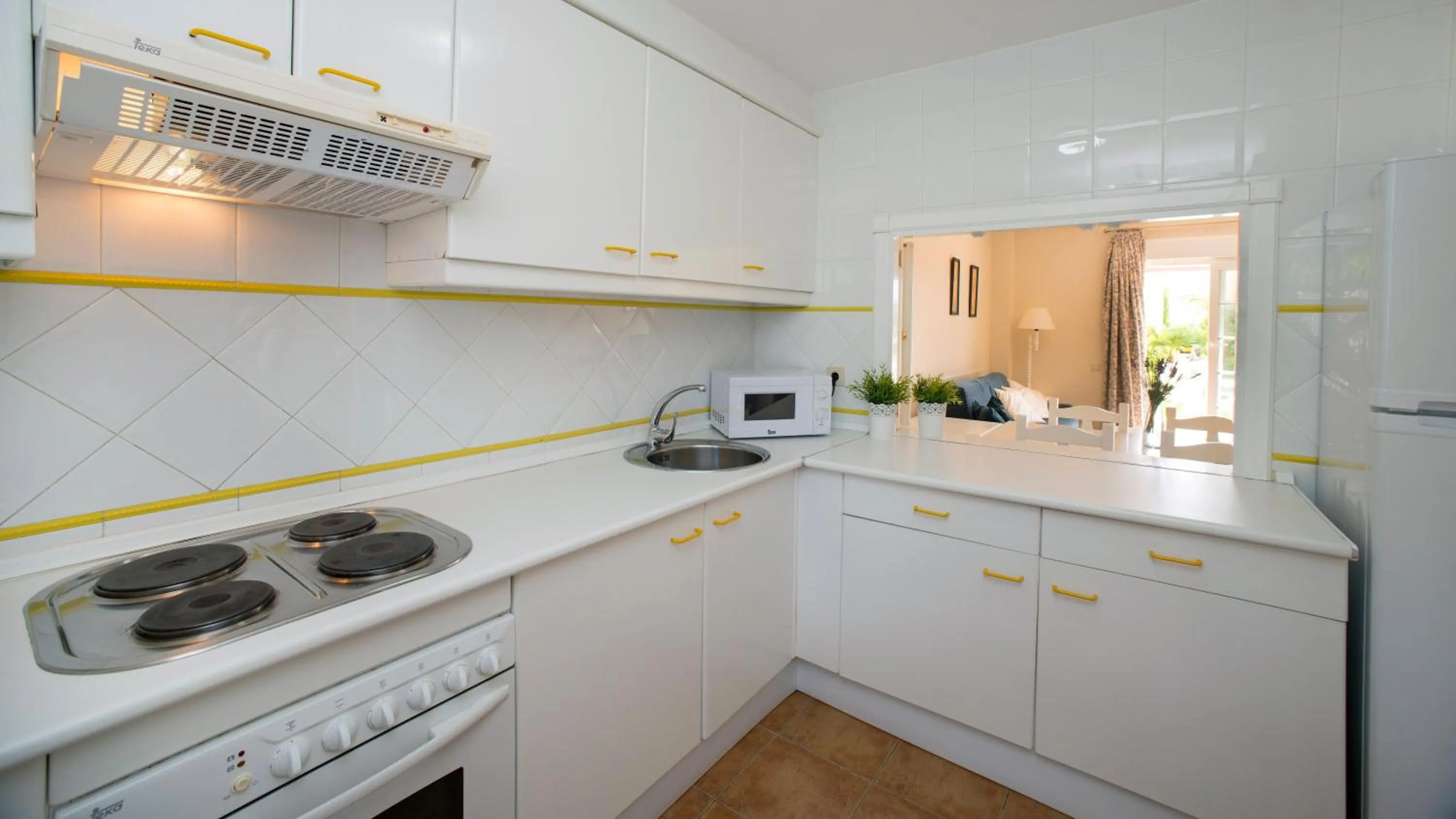 Kitchen or kitchenette in Leo San Bruno