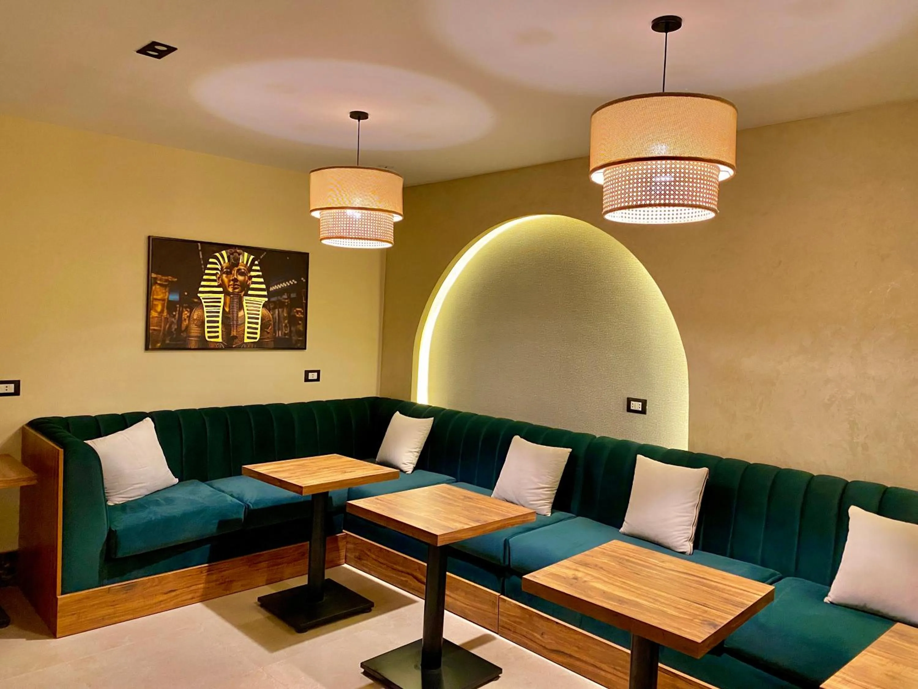 Dining area in New Museum Guest House, Pyramids View