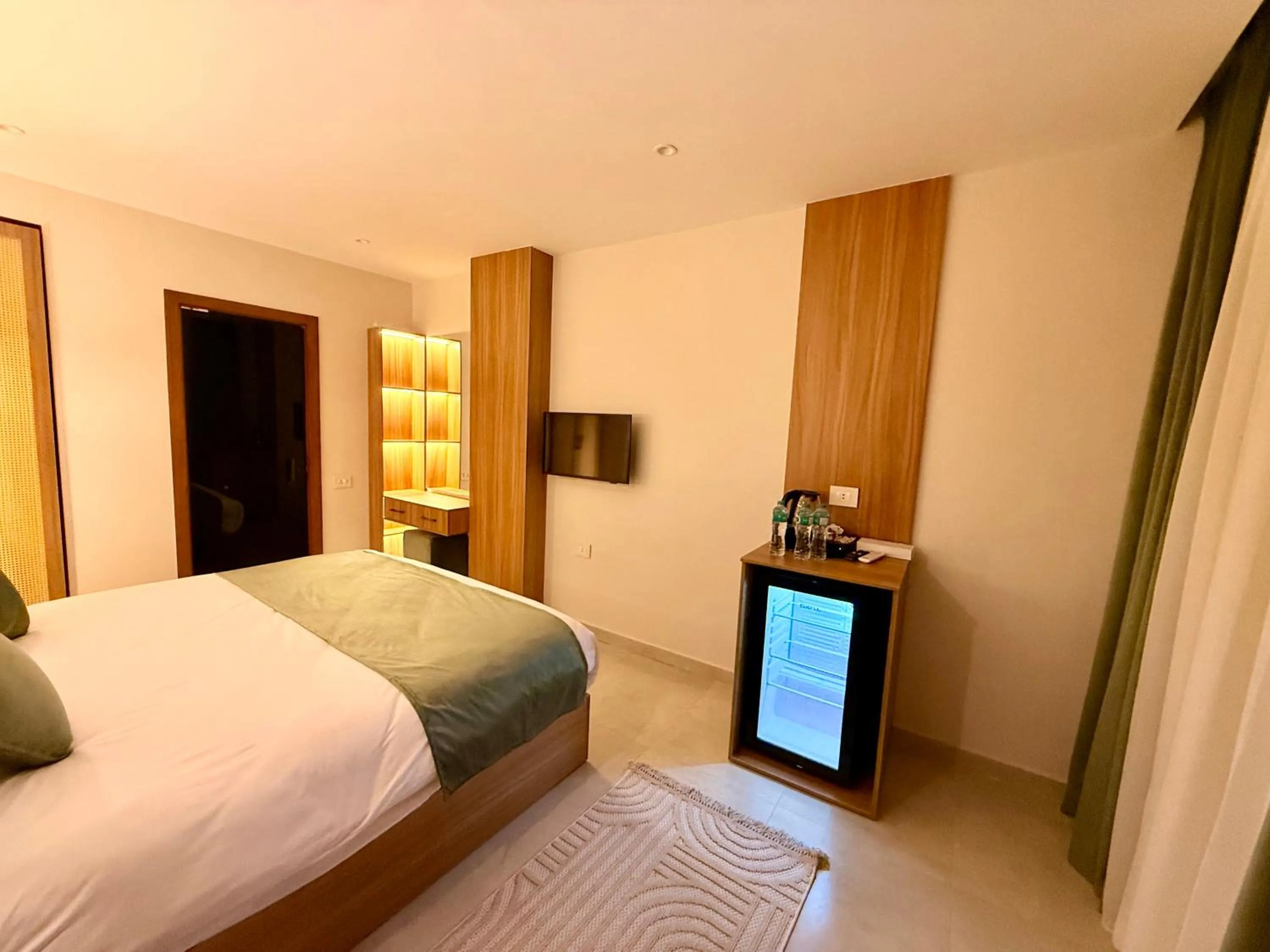 Photo of the whole room, Bed in New Museum Guest House, Pyramids View