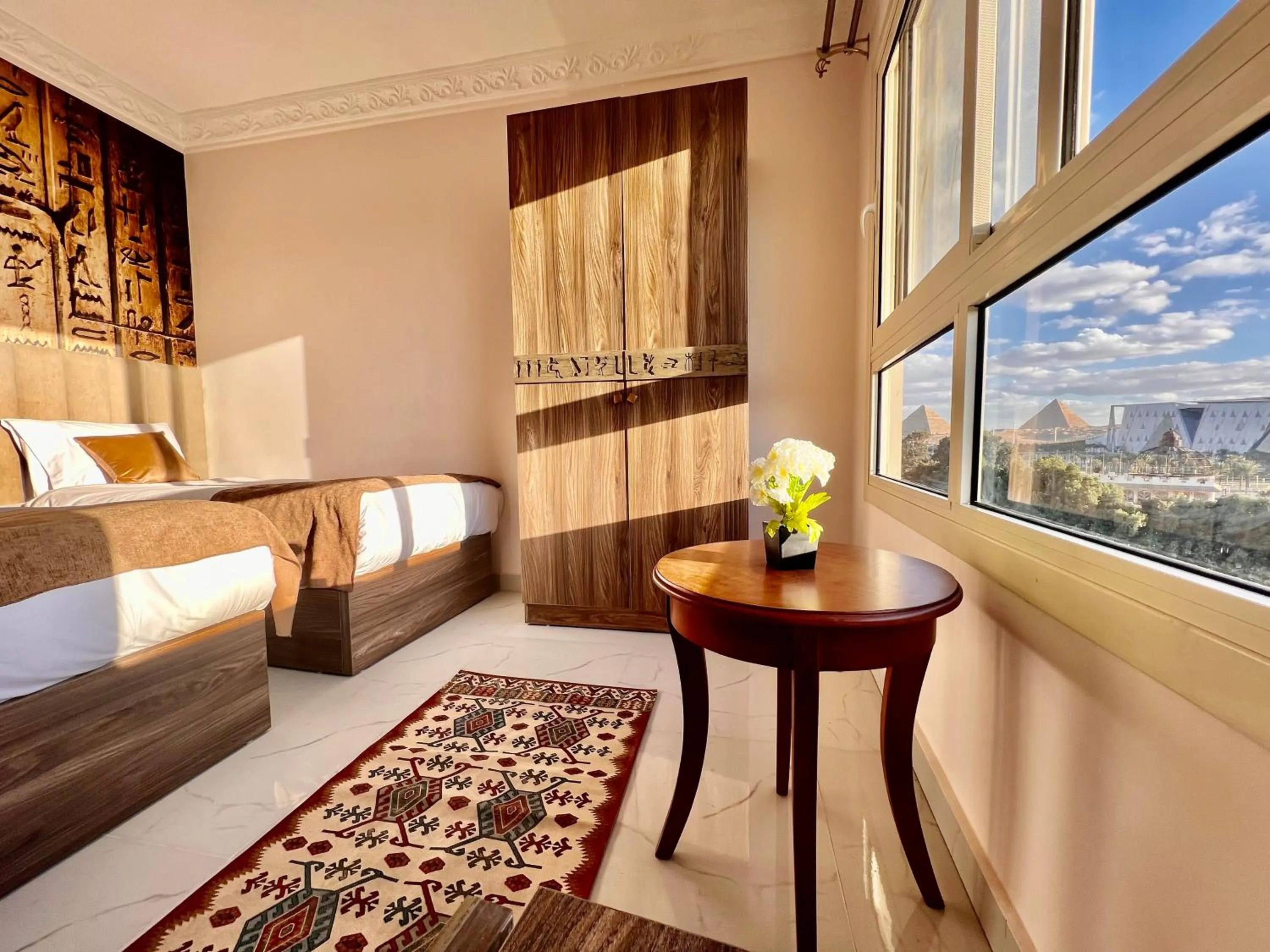 Bedroom, Bed in New Museum Guest House, Pyramids View