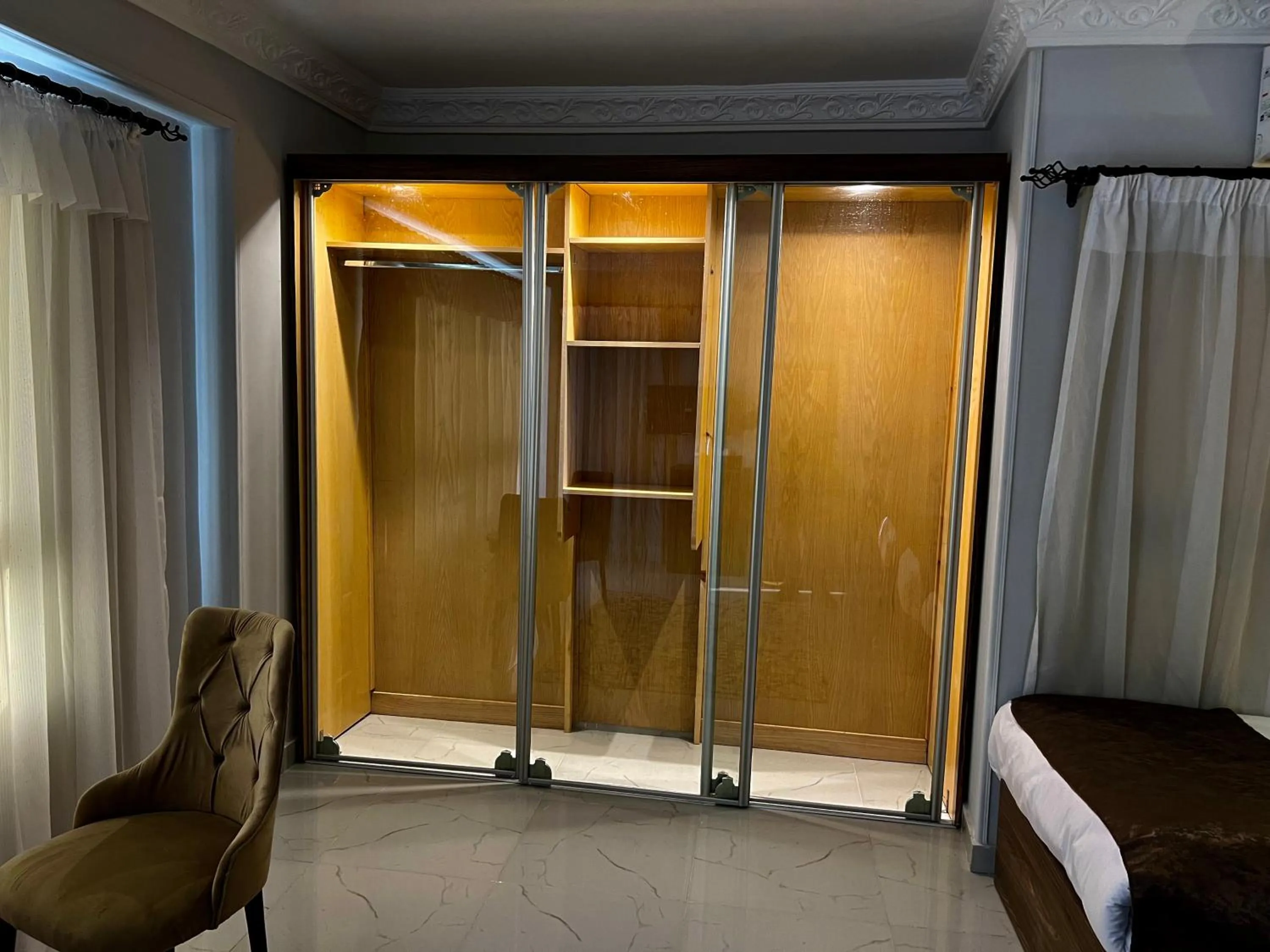 Bedroom in New Museum Guest House, Pyramids View