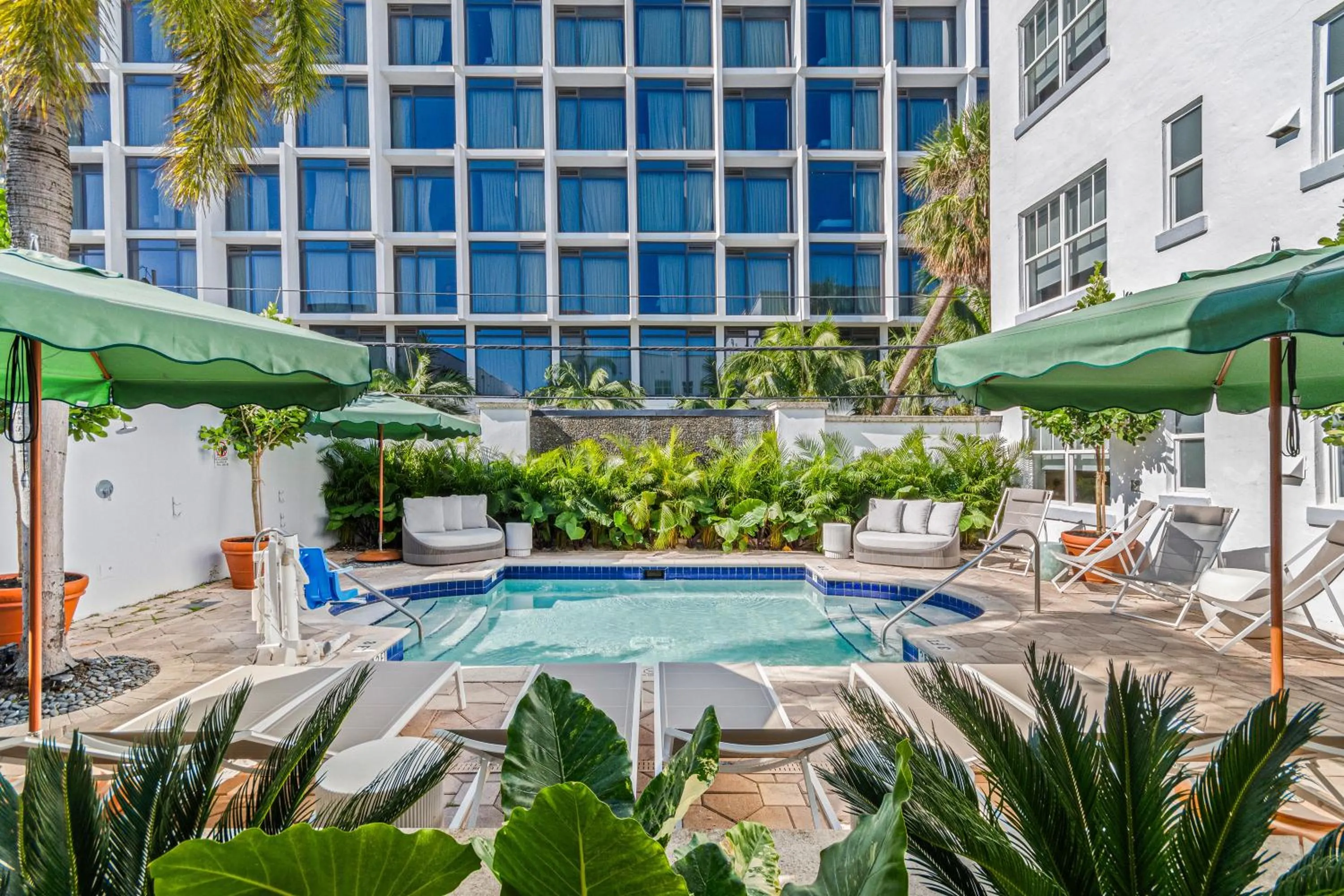 Property building in Aloha Fridays