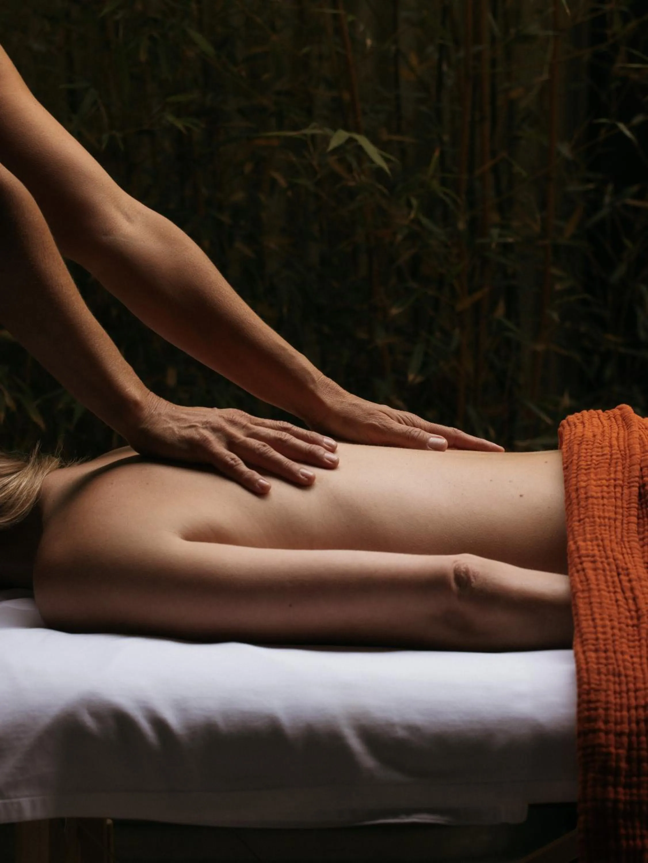 Massage in Twelve Senses Retreat