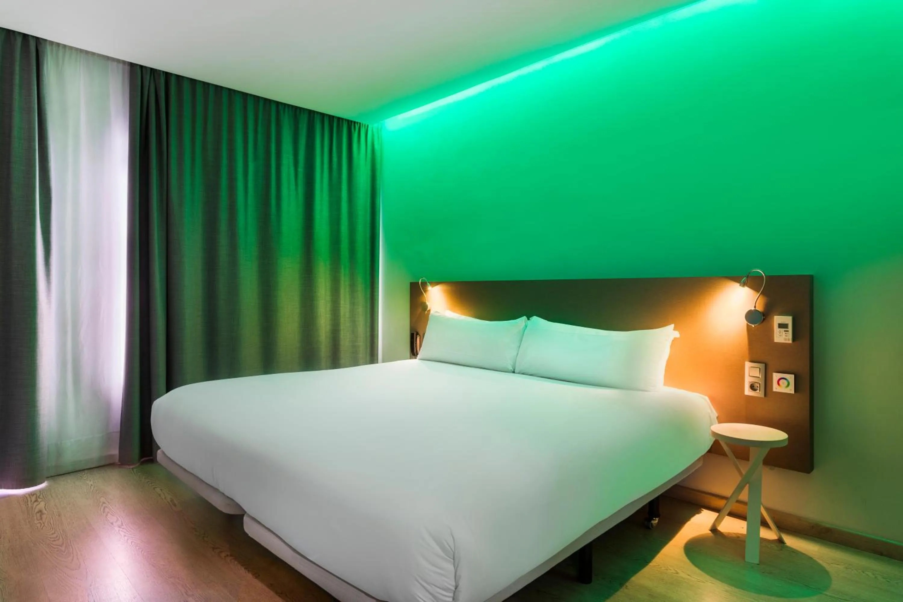 Bed in B&B HOTELS Donostia San Sebastián Aeropuerto