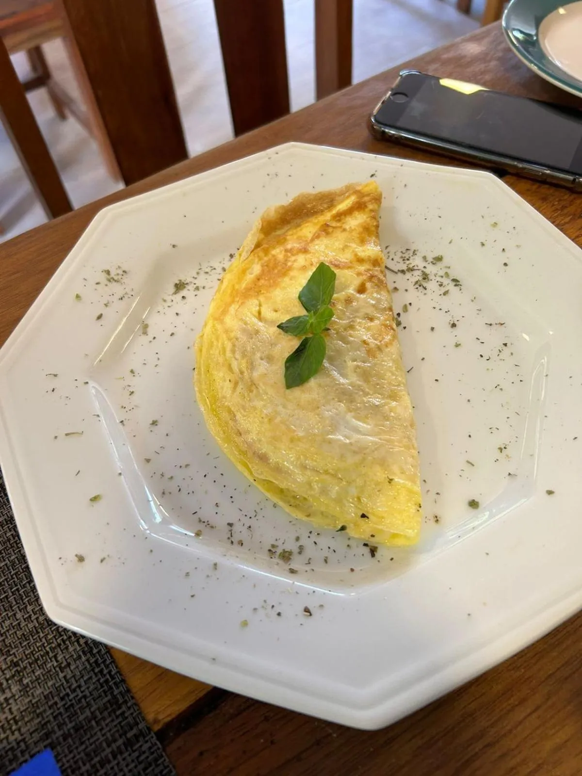 Food and drinks in Pousada Preciosa do Arraial - com Natura e L'Occitane - recém inaugurada