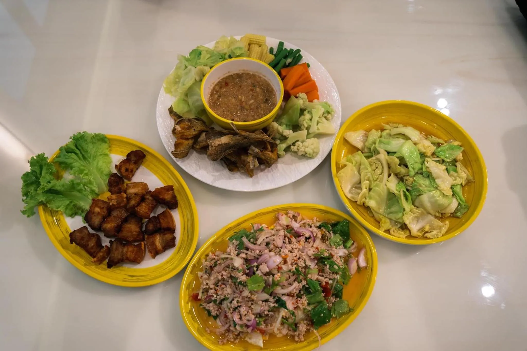 Restaurant/places to eat in VeeVaree Riverkwai Resort