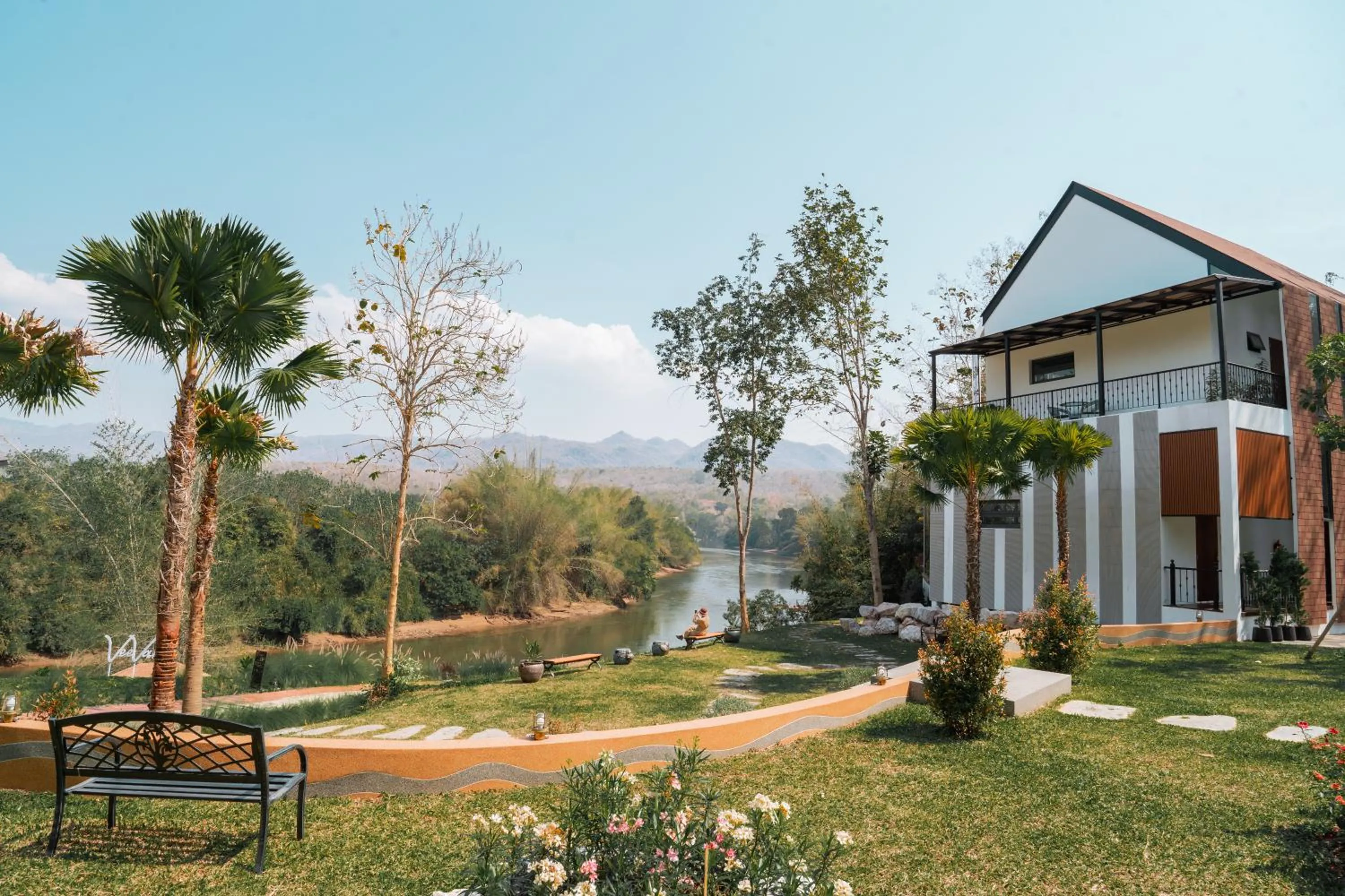 VeeVaree Riverkwai Resort