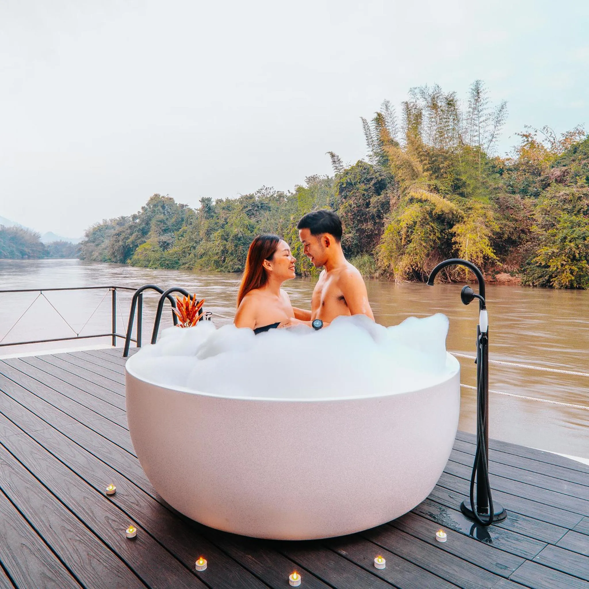 Hot Tub in VeeVaree Riverkwai Resort