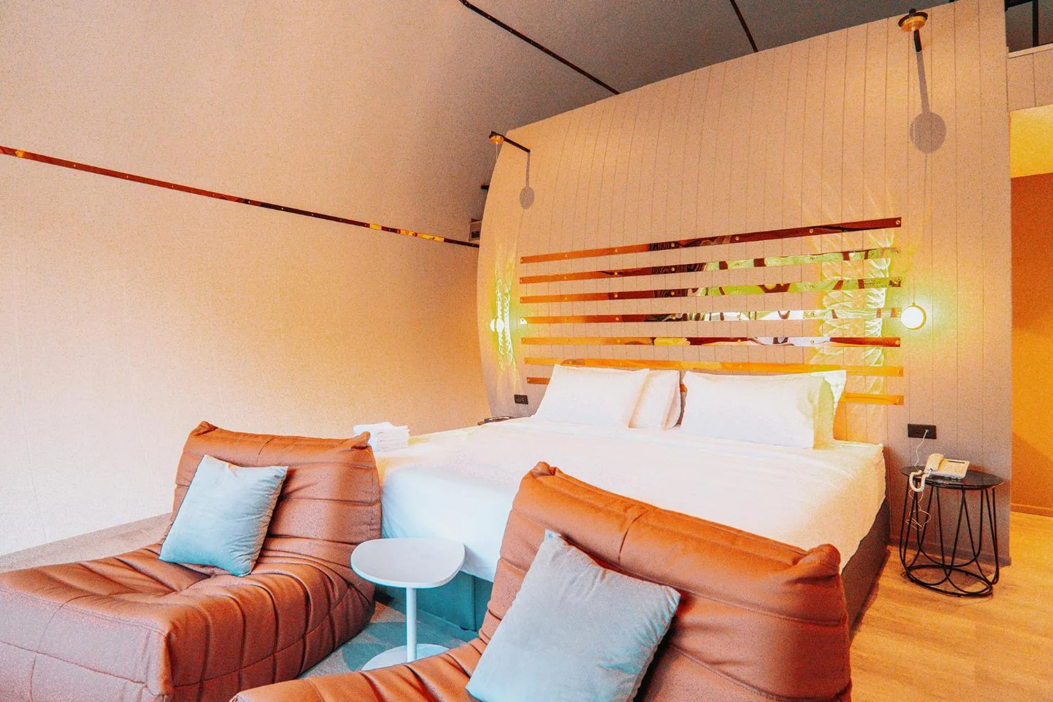 Bed in VeeVaree Riverkwai Resort