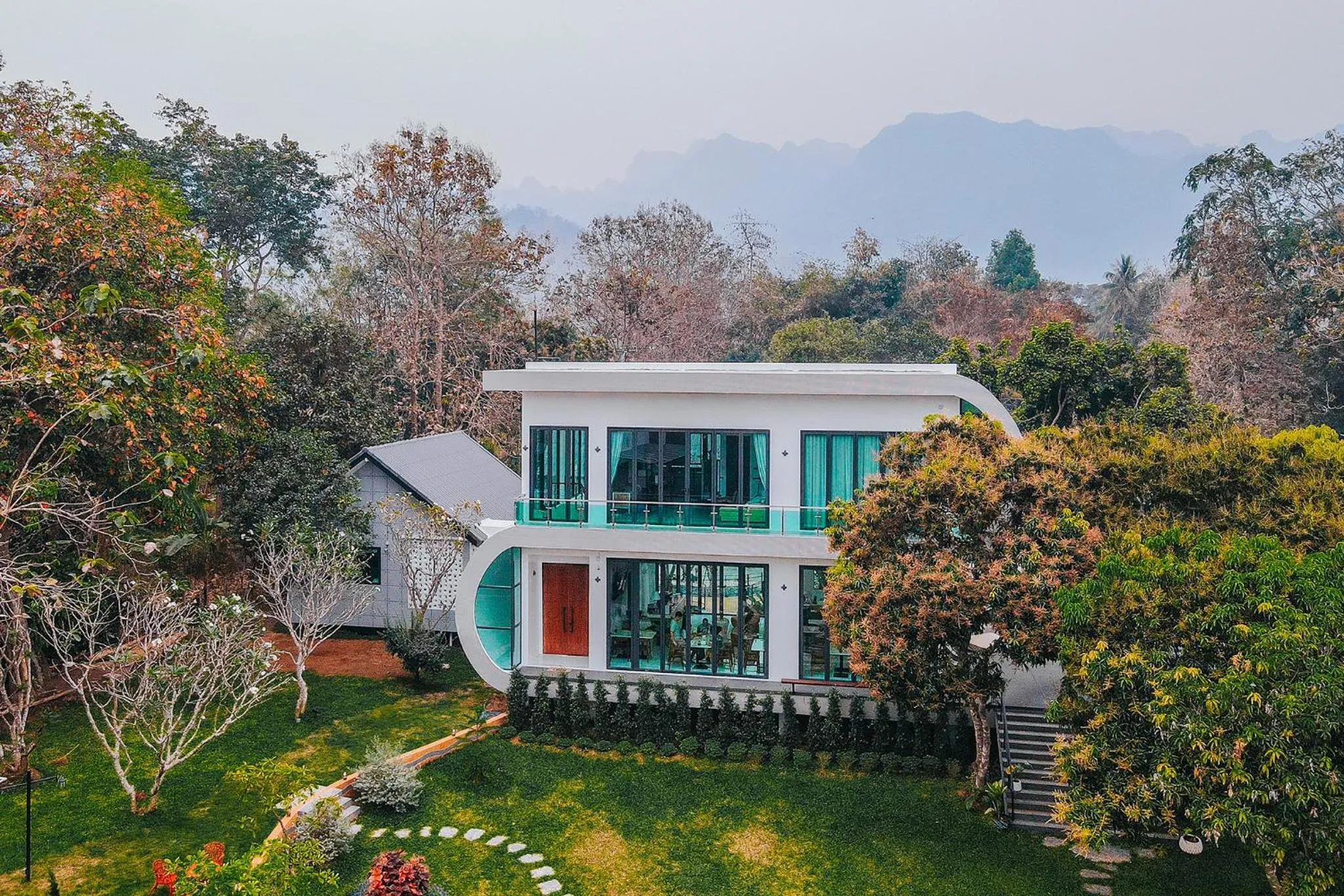 VeeVaree Riverkwai Resort