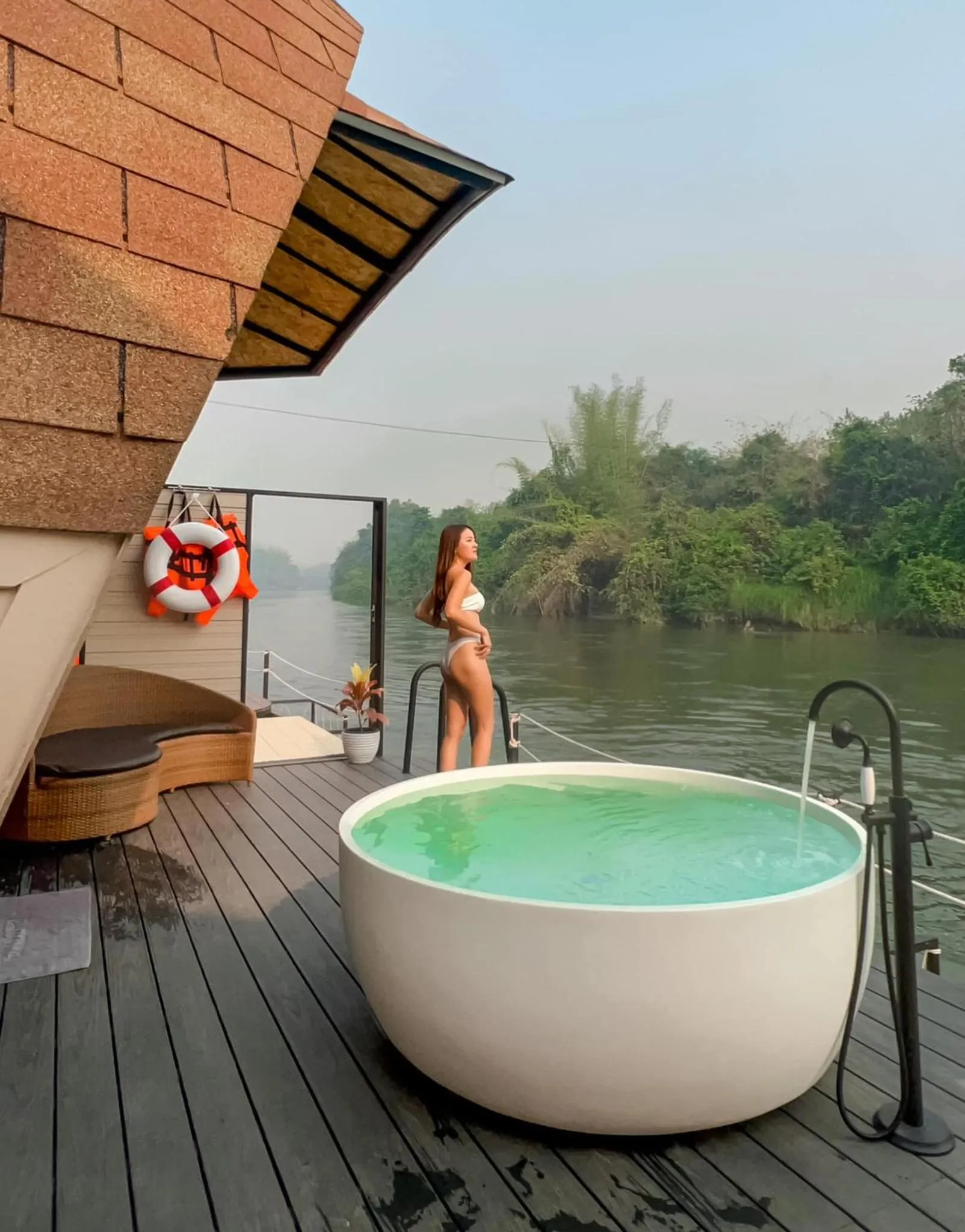 VeeVaree Riverkwai Resort