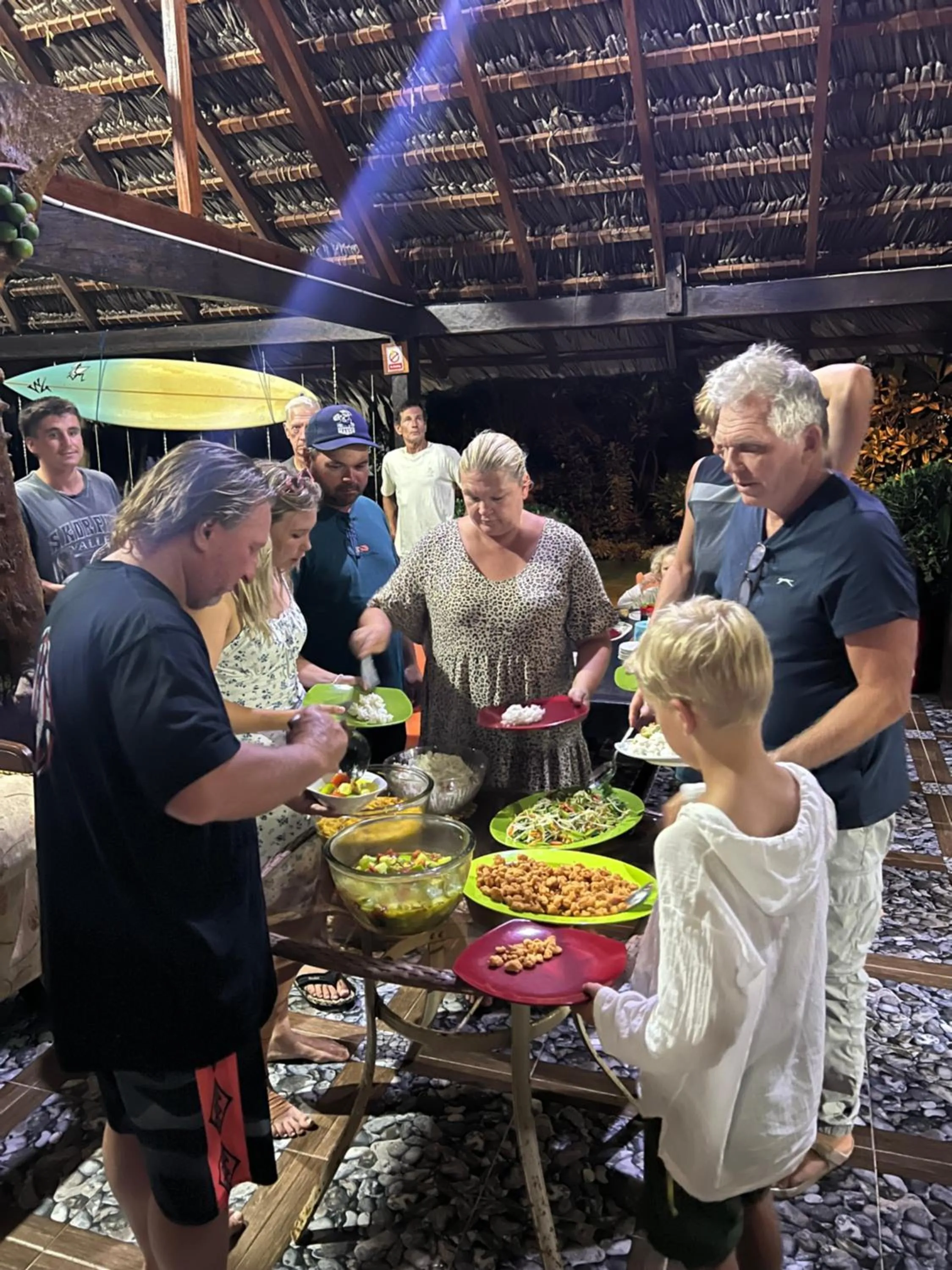 Rote Surf Resort - Lualemba Bungalows