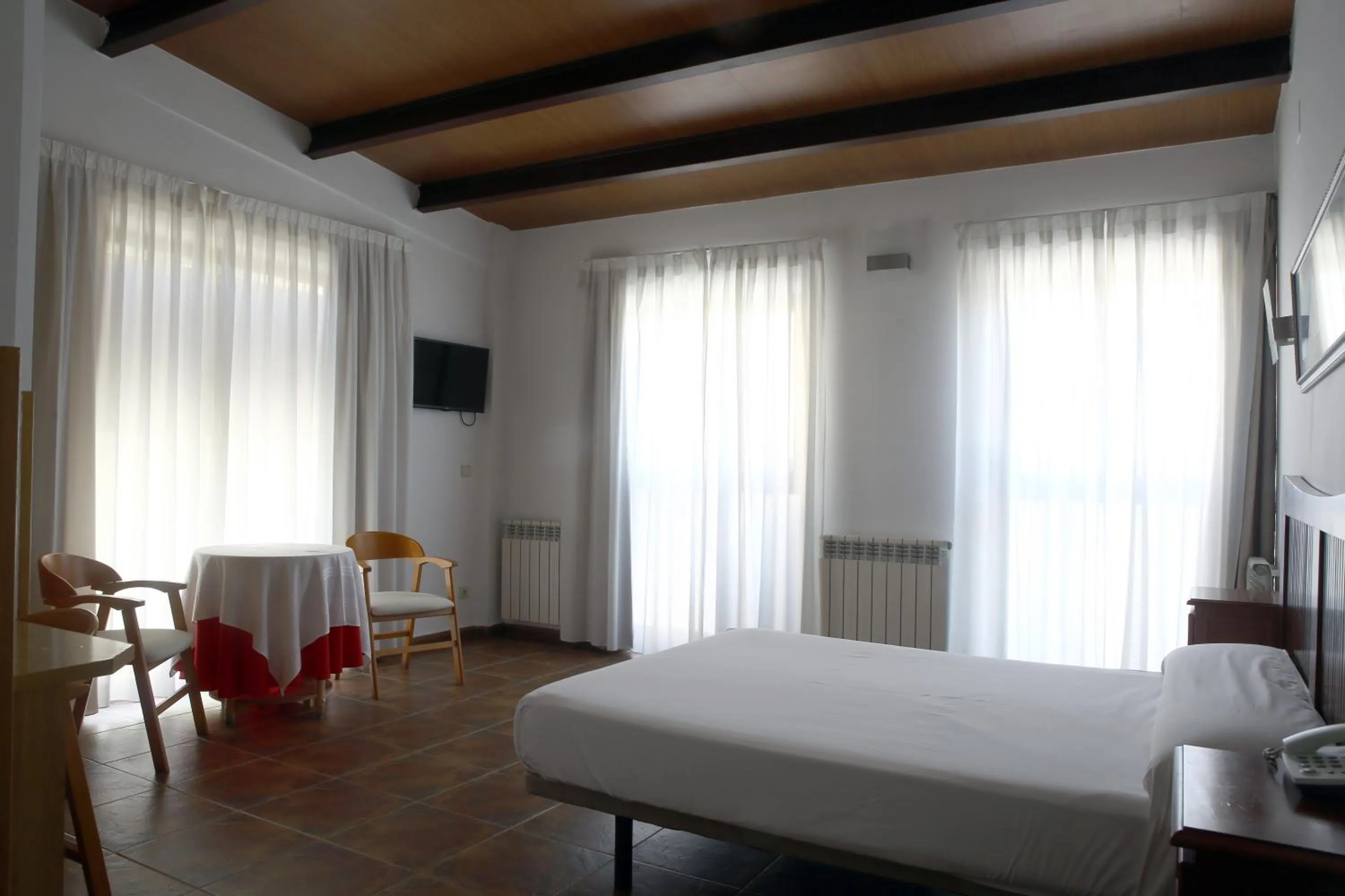 Bed in Hotel Las Murallas