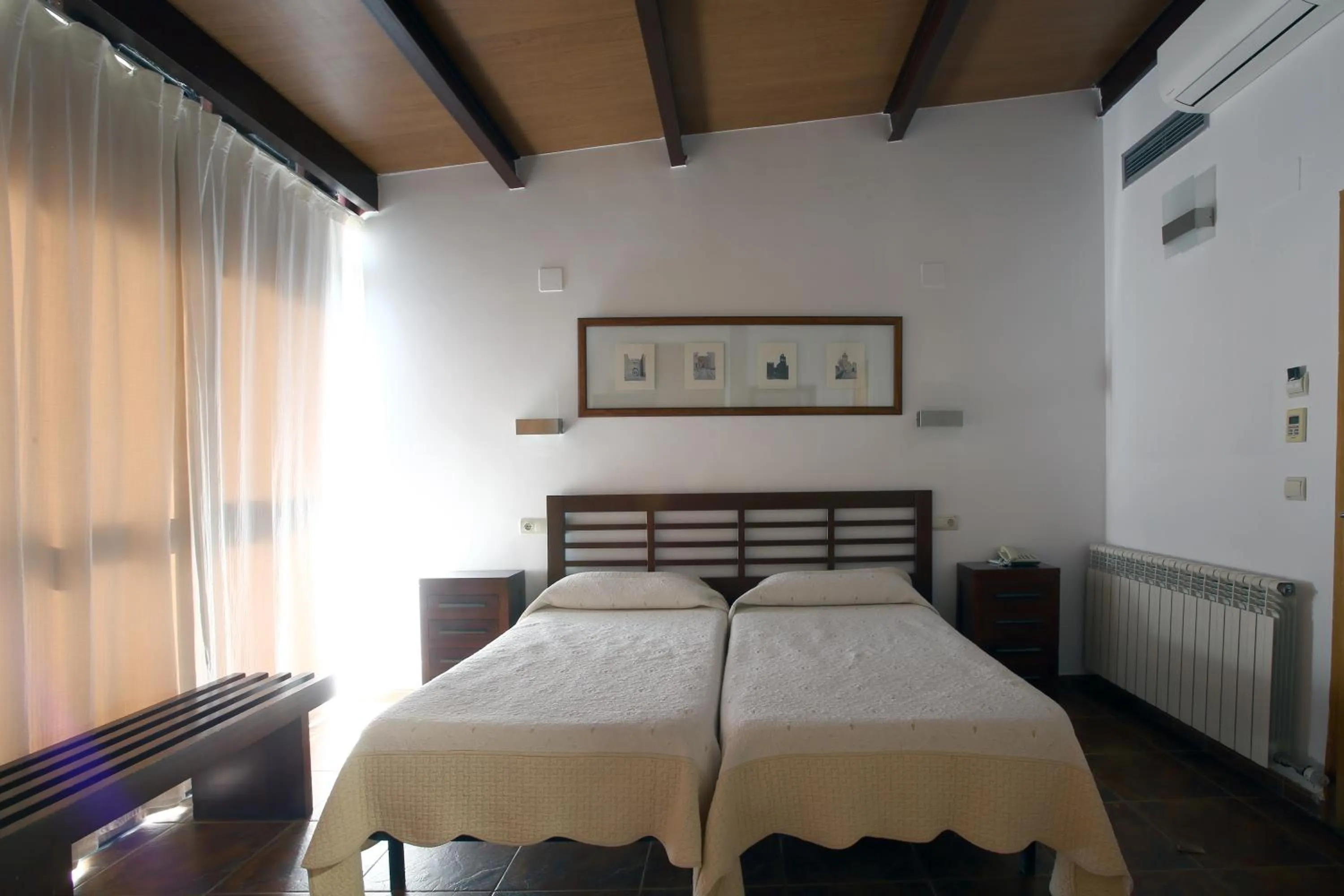 Bed in Hotel Las Murallas