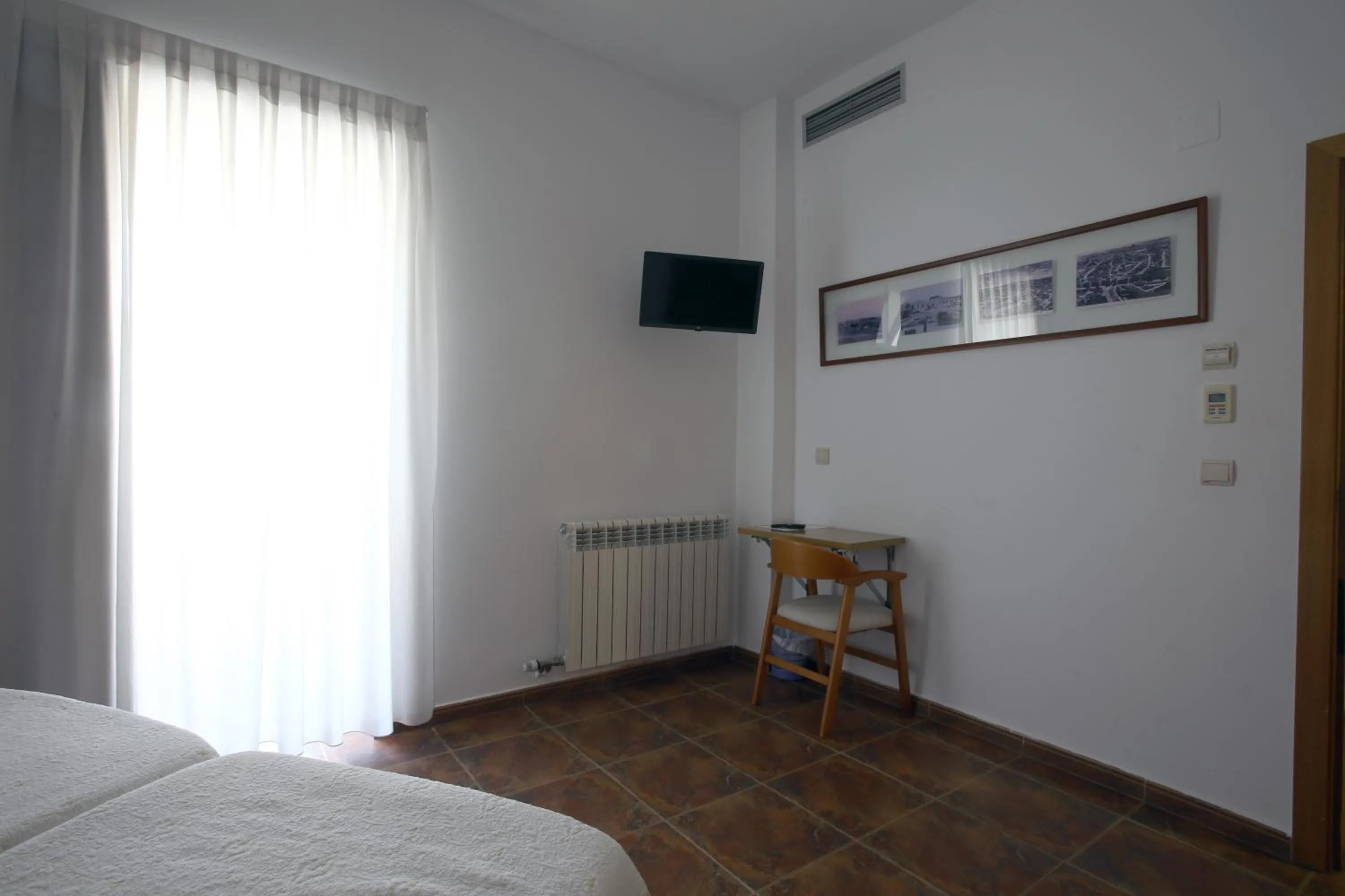 Bed in Hotel Las Murallas