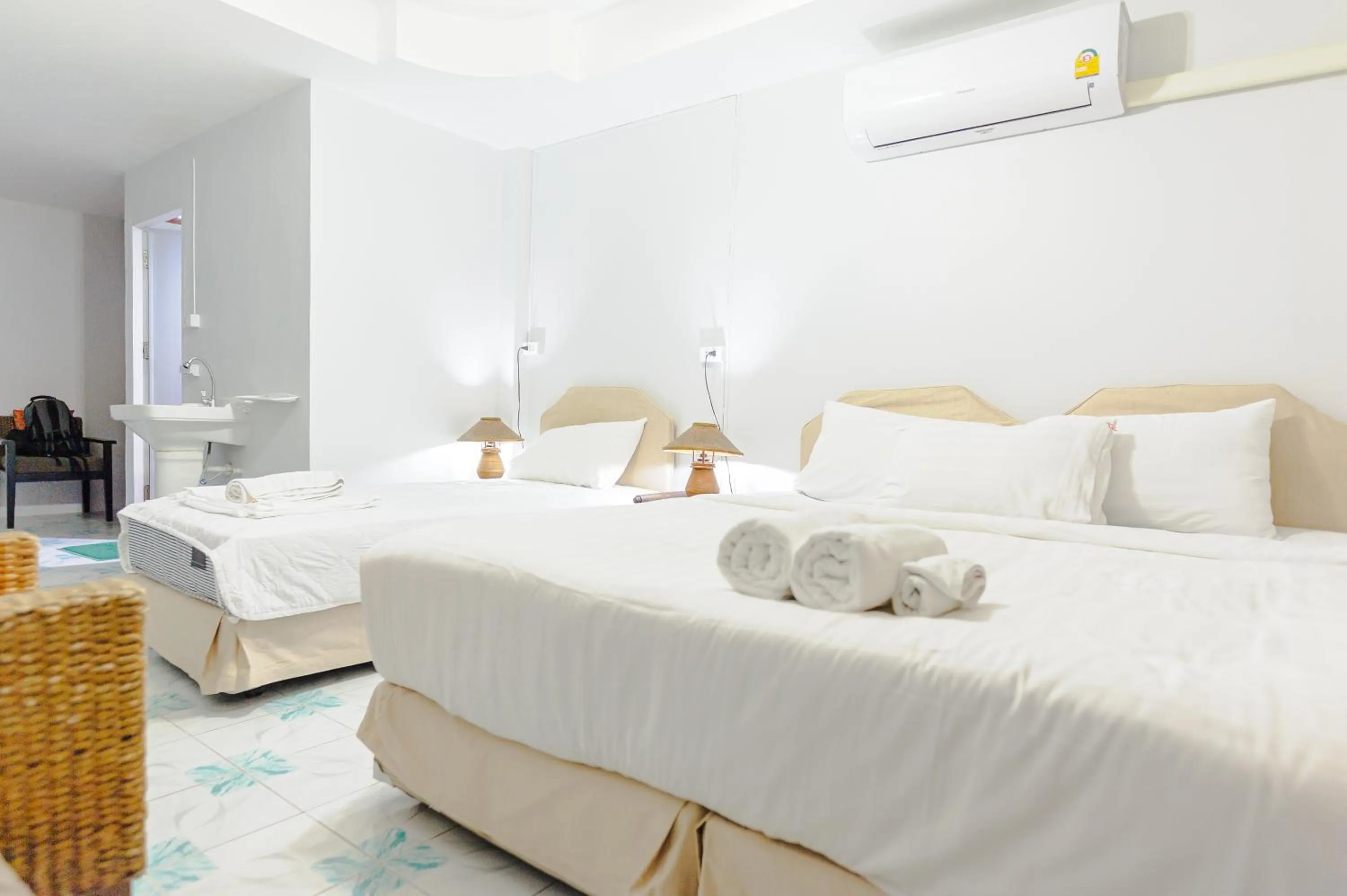 Bed in High5 Guesthouse