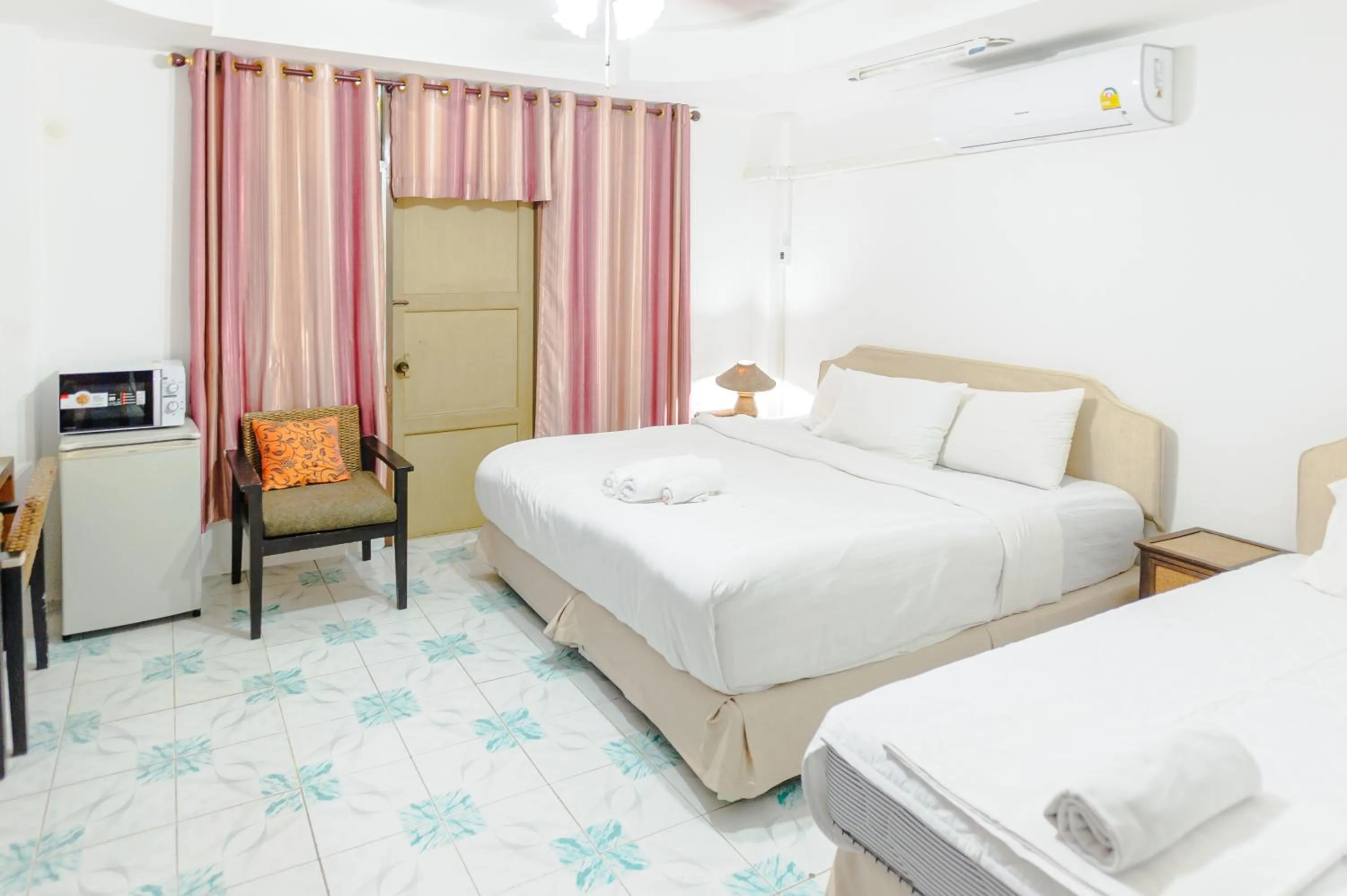 Bed in High5 Guesthouse