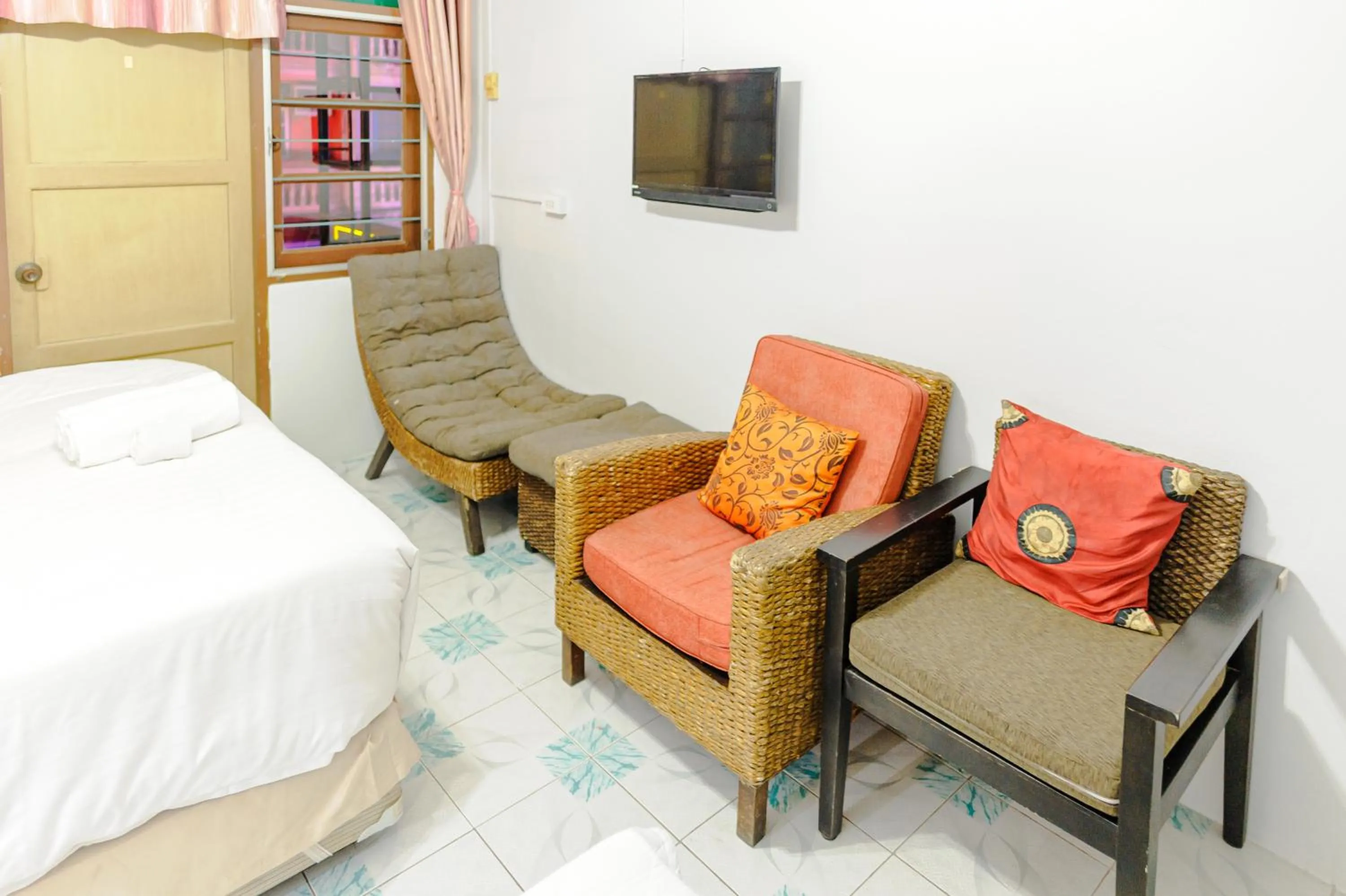 Bed in High5 Guesthouse