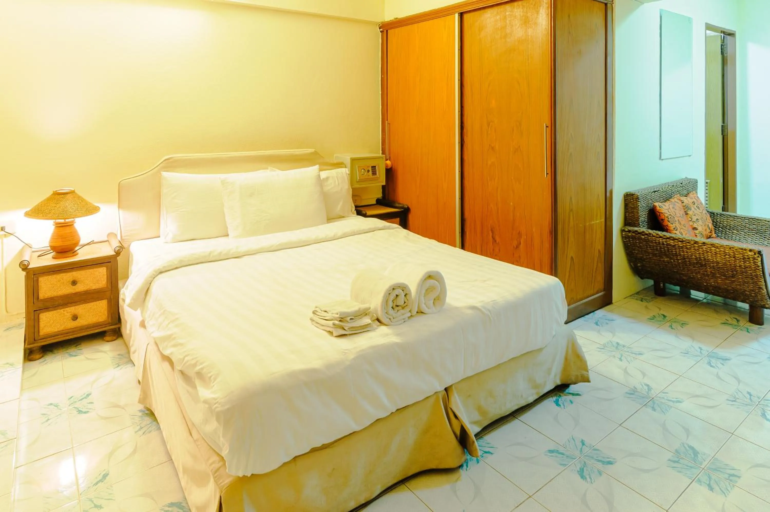 Bed in High5 Guesthouse