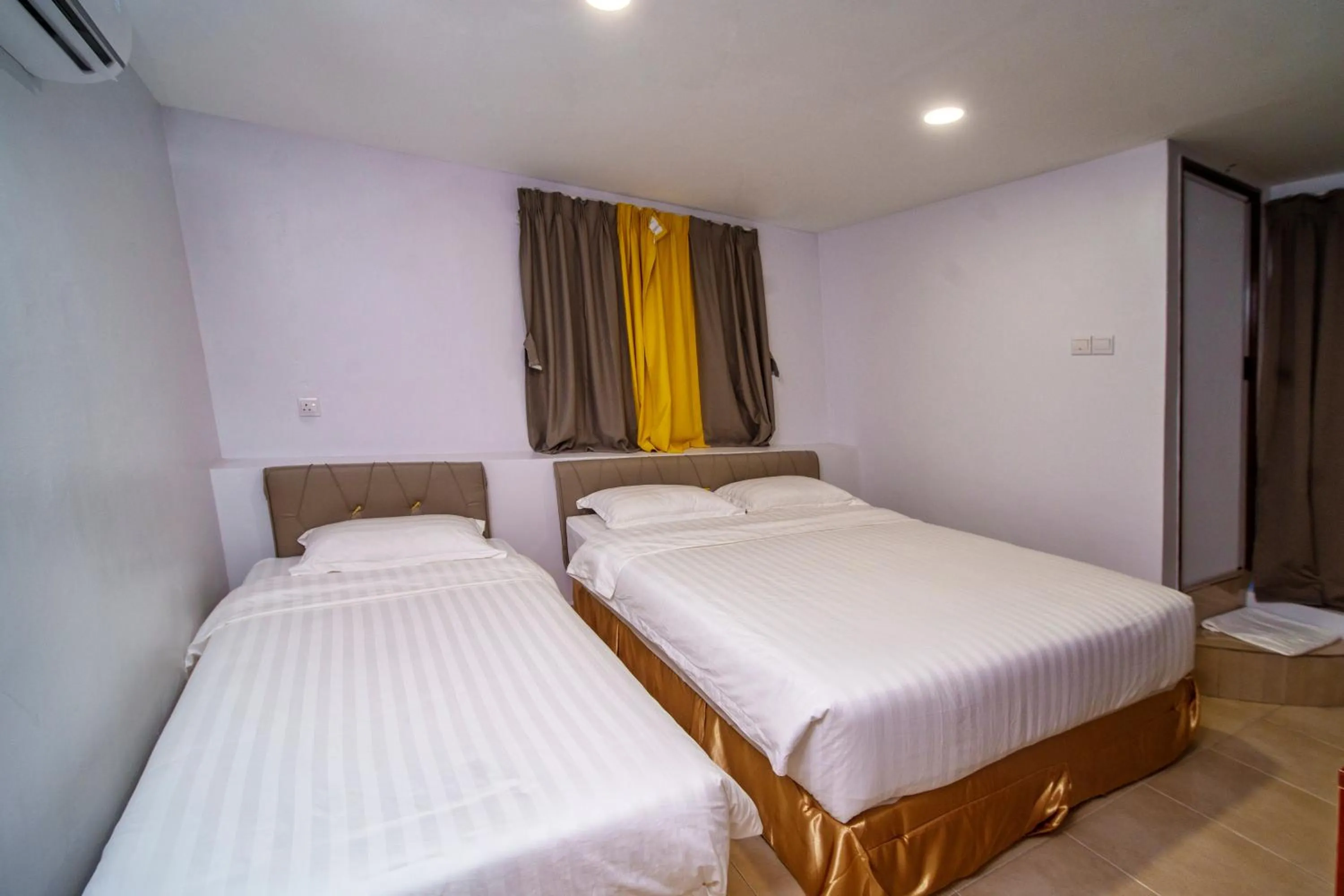 Bed in Hotel Uptown Semenyih