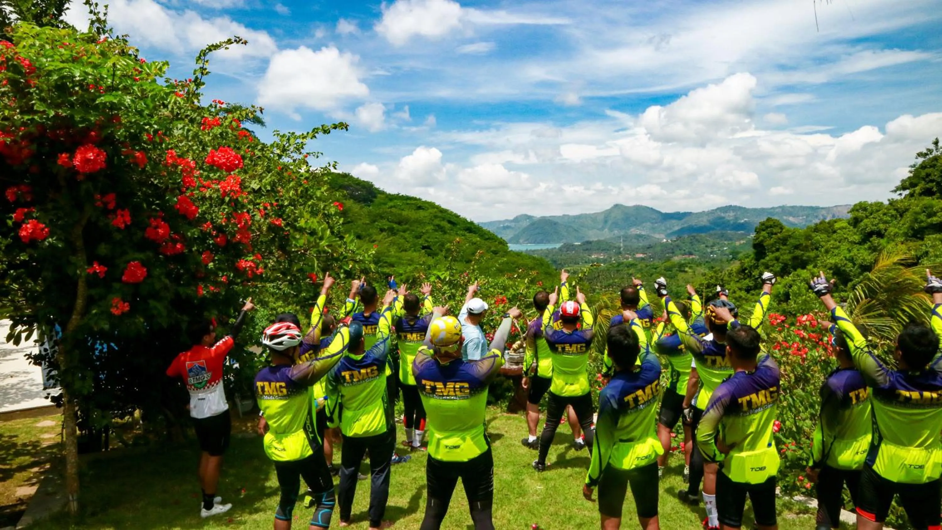 Ara Artati Lombok bungalows and Restaurant