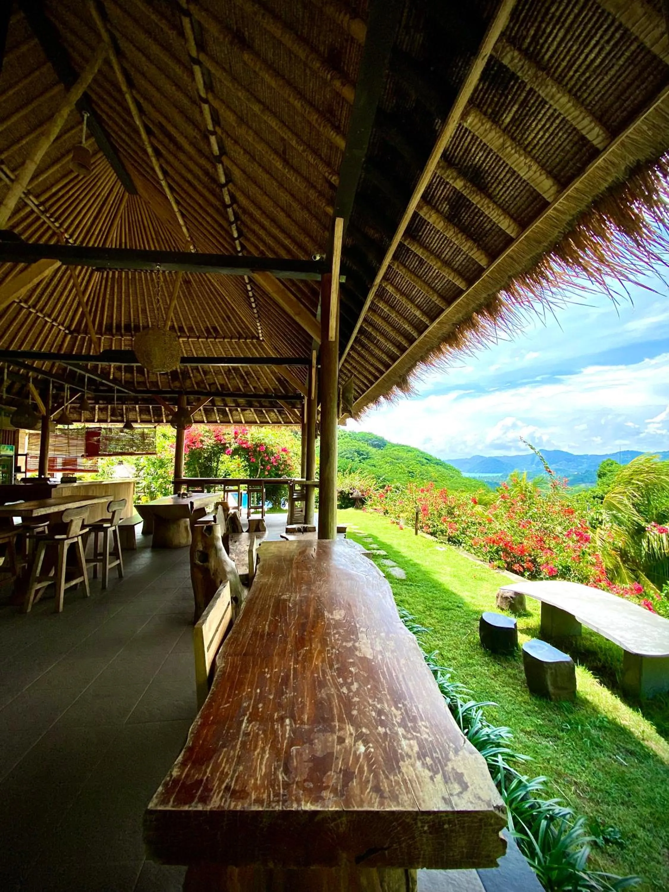 Ara Artati Lombok bungalows and Restaurant