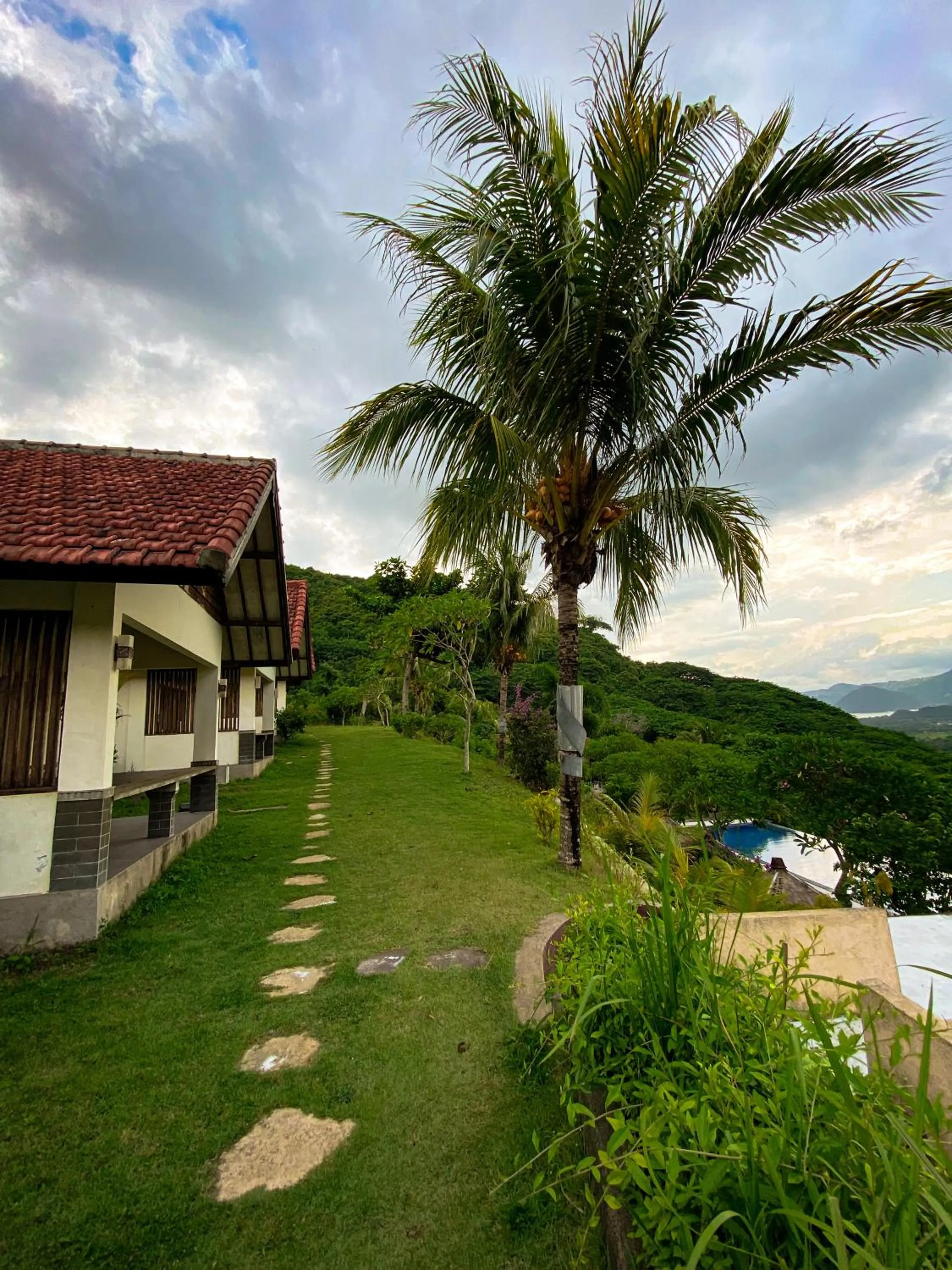 Ara Artati Lombok bungalows and Restaurant