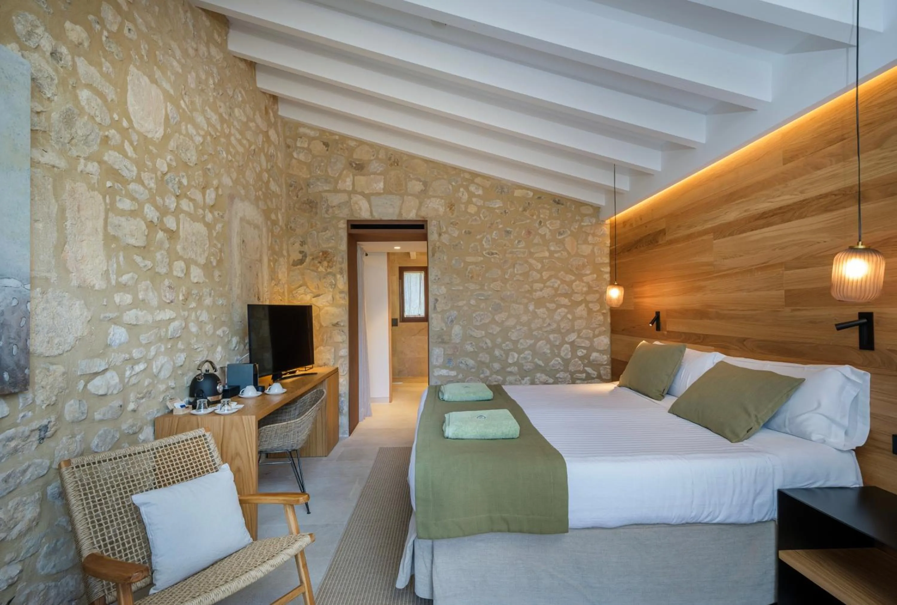 Bed in Fincahotel Treurer - Olive Grove & Grand House - Adults Only