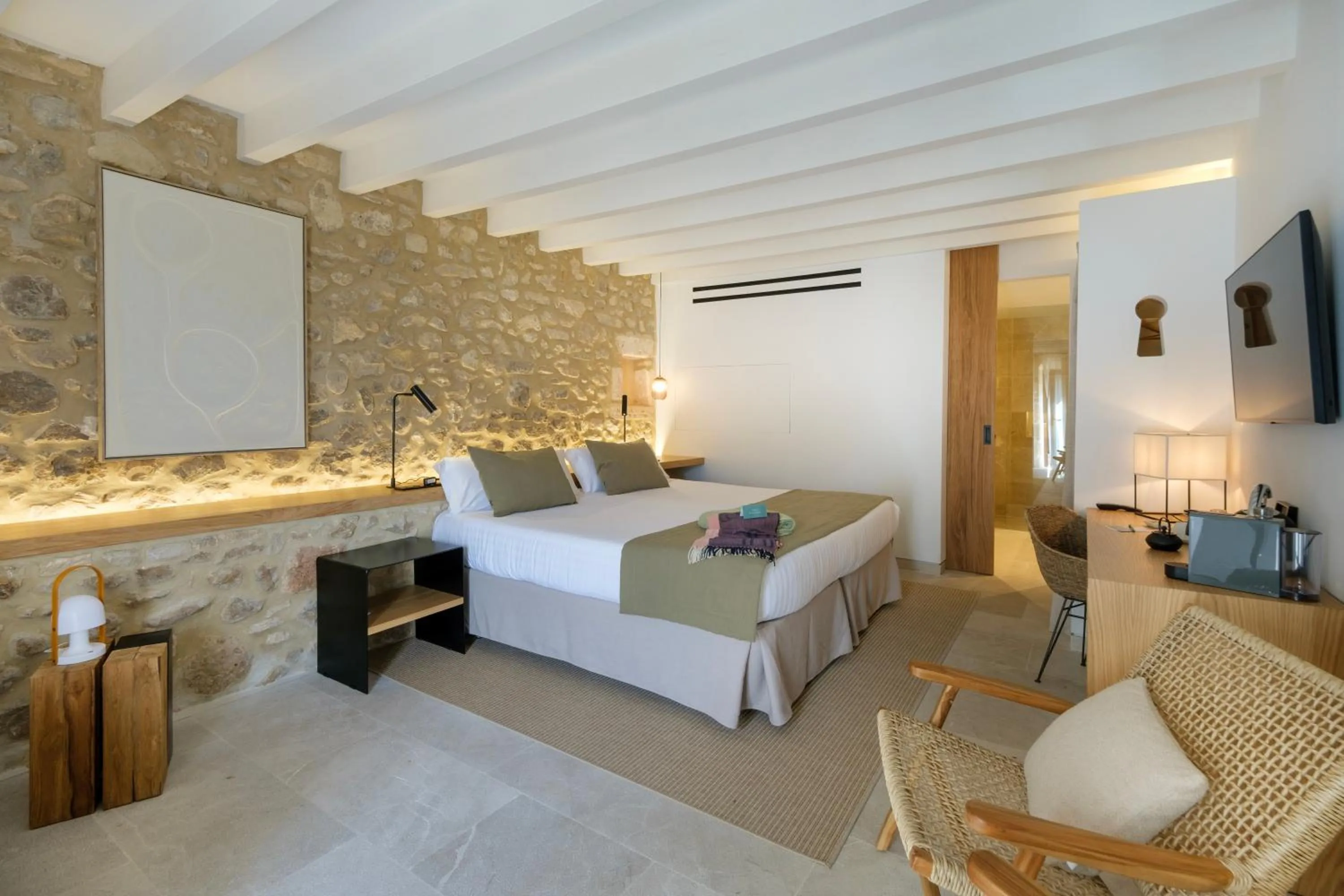 Bed in Fincahotel Treurer - Olive Grove & Grand House - Adults Only