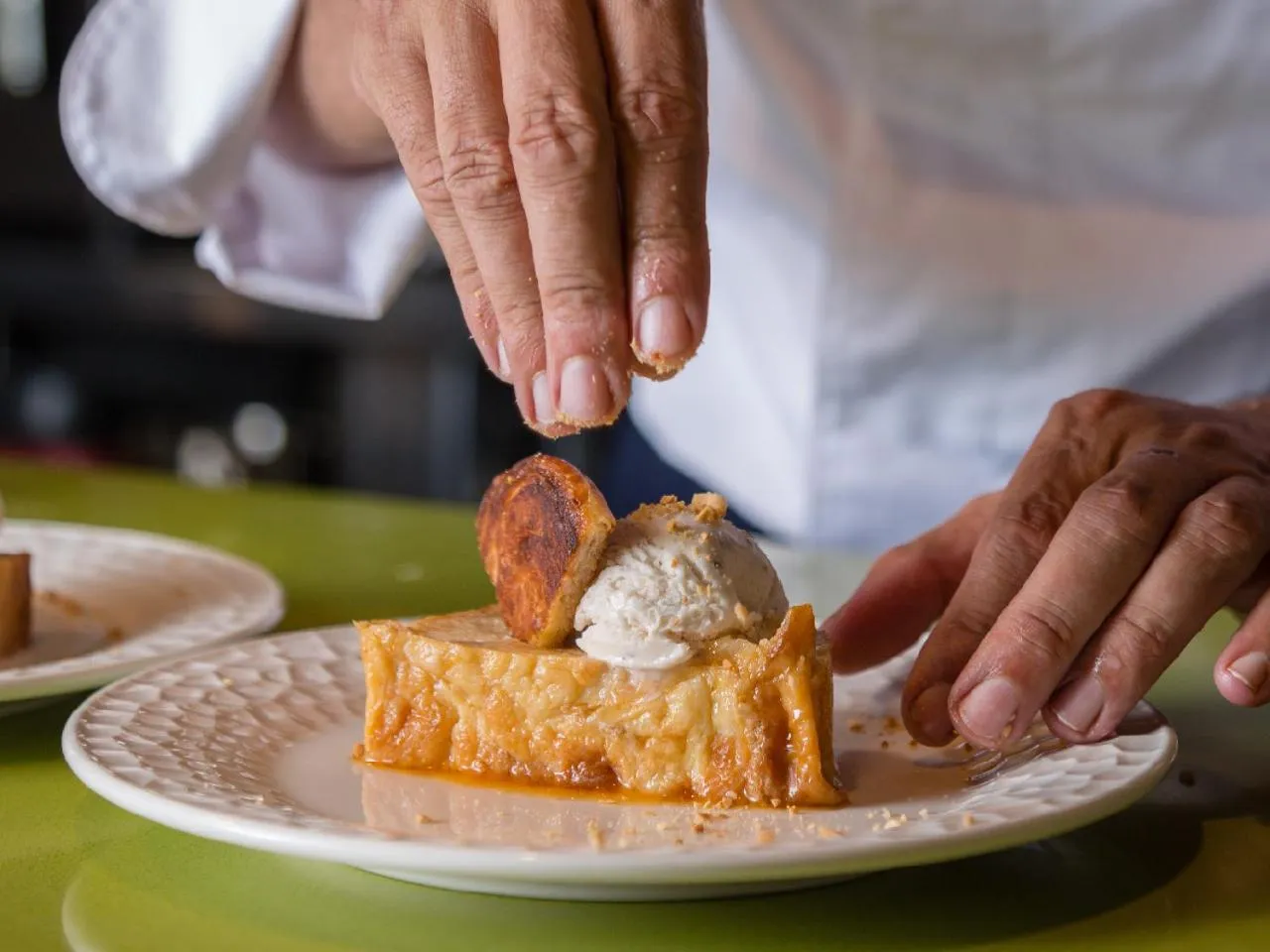 Restaurant/places to eat in Fincahotel Treurer - Olive Grove & Grand House - Adults Only