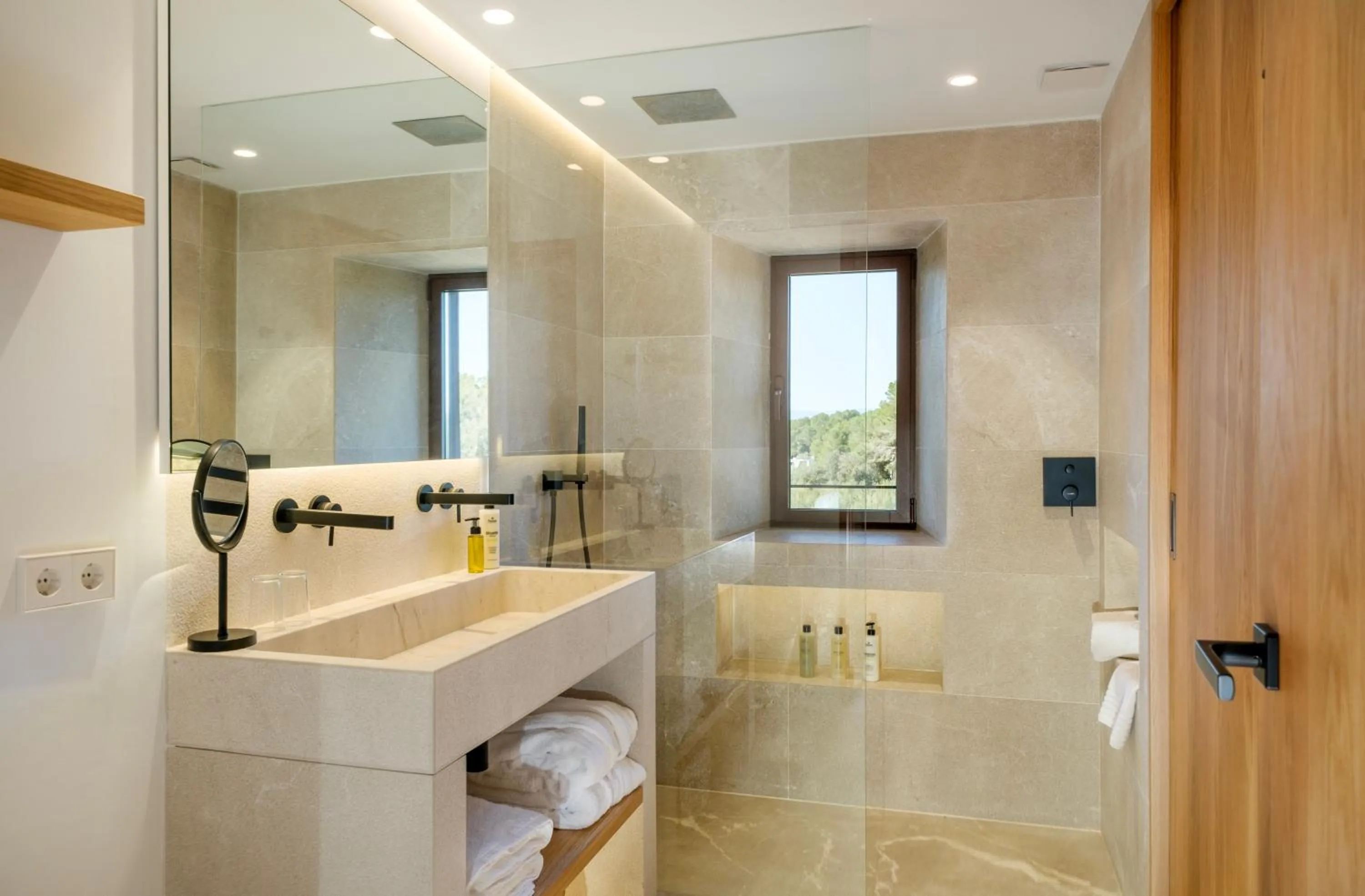 Shower in Fincahotel Treurer - Olive Grove & Grand House - Adults Only