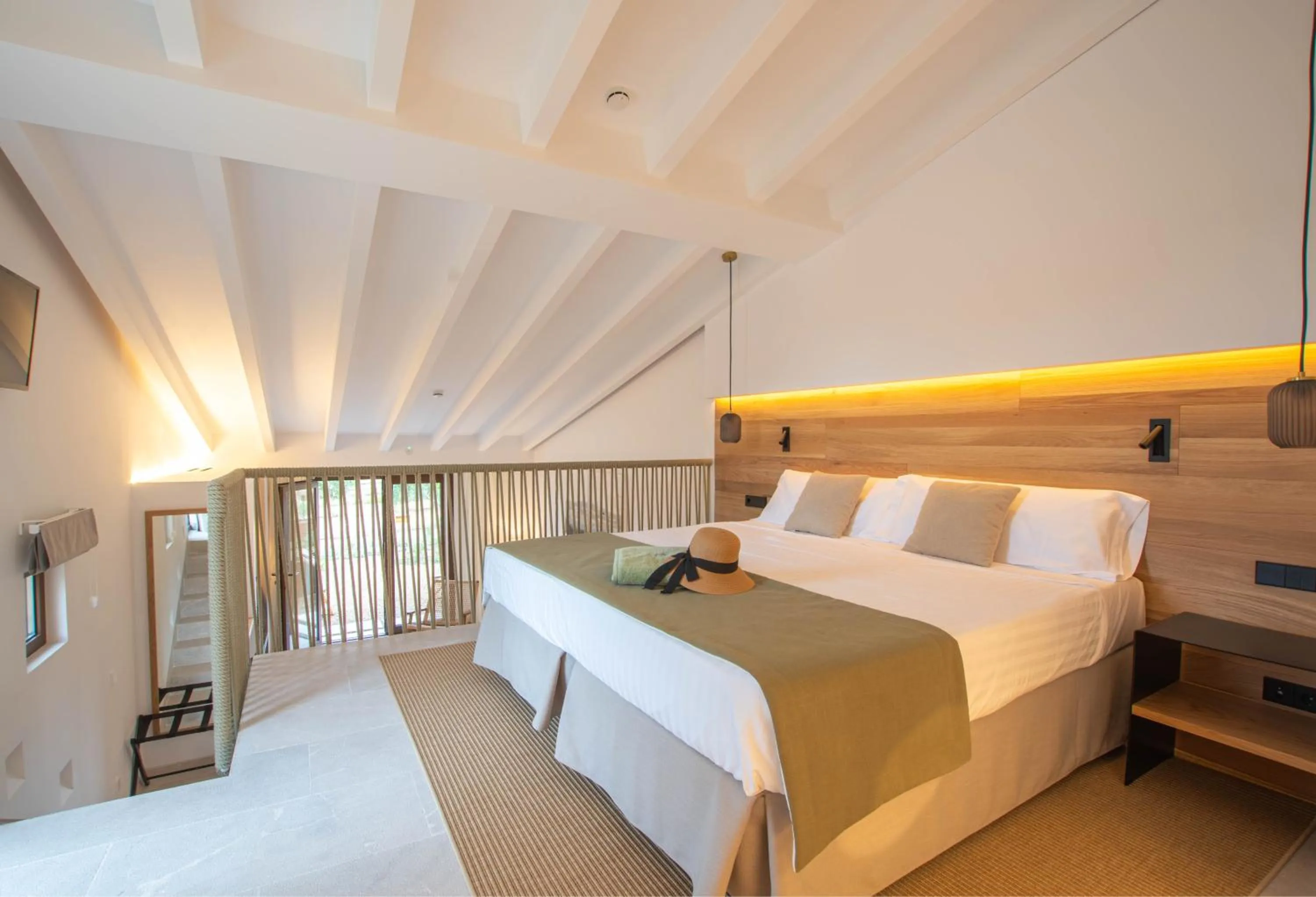 Bed in Fincahotel Treurer - Olive Grove & Grand House - Adults Only