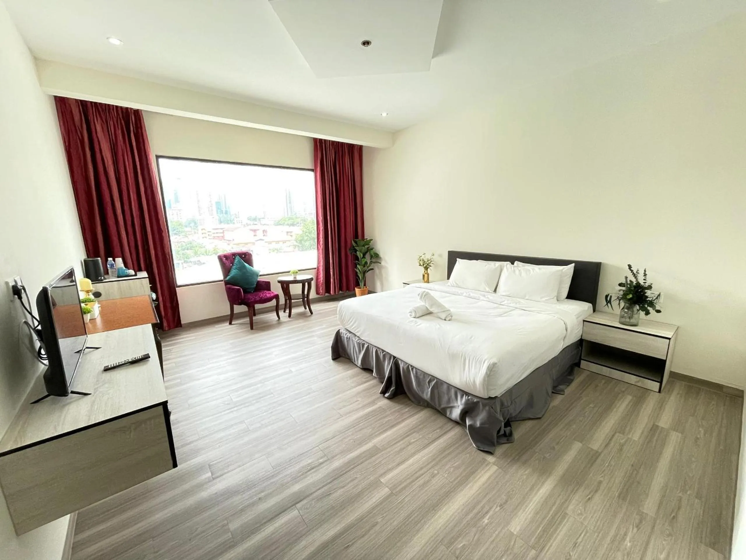 Bed in Kingston Hotel - Jalan Tuanku Abdul Rahman