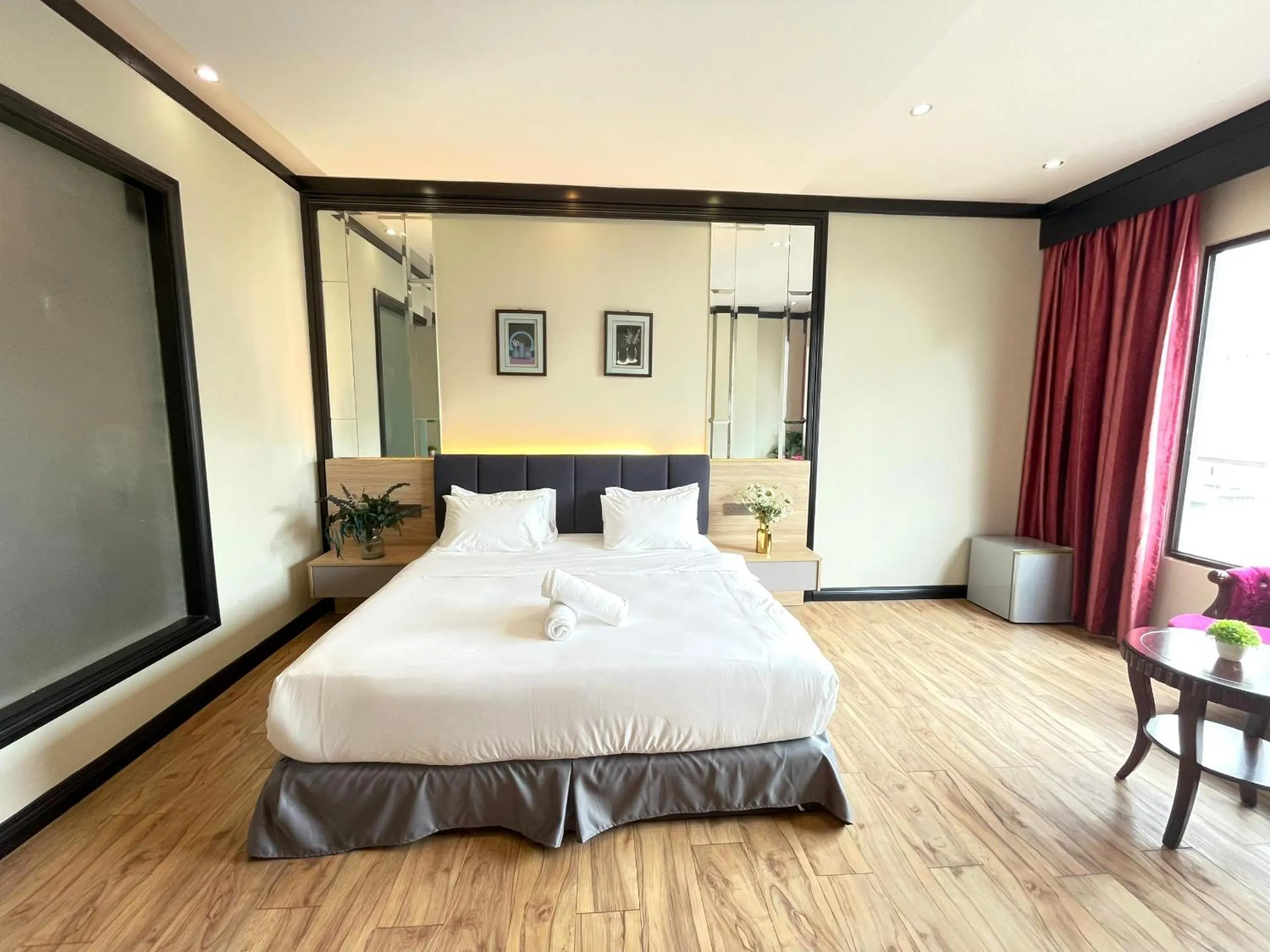 Bedroom, Bed in Kingston Hotel - Jalan Tuanku Abdul Rahman