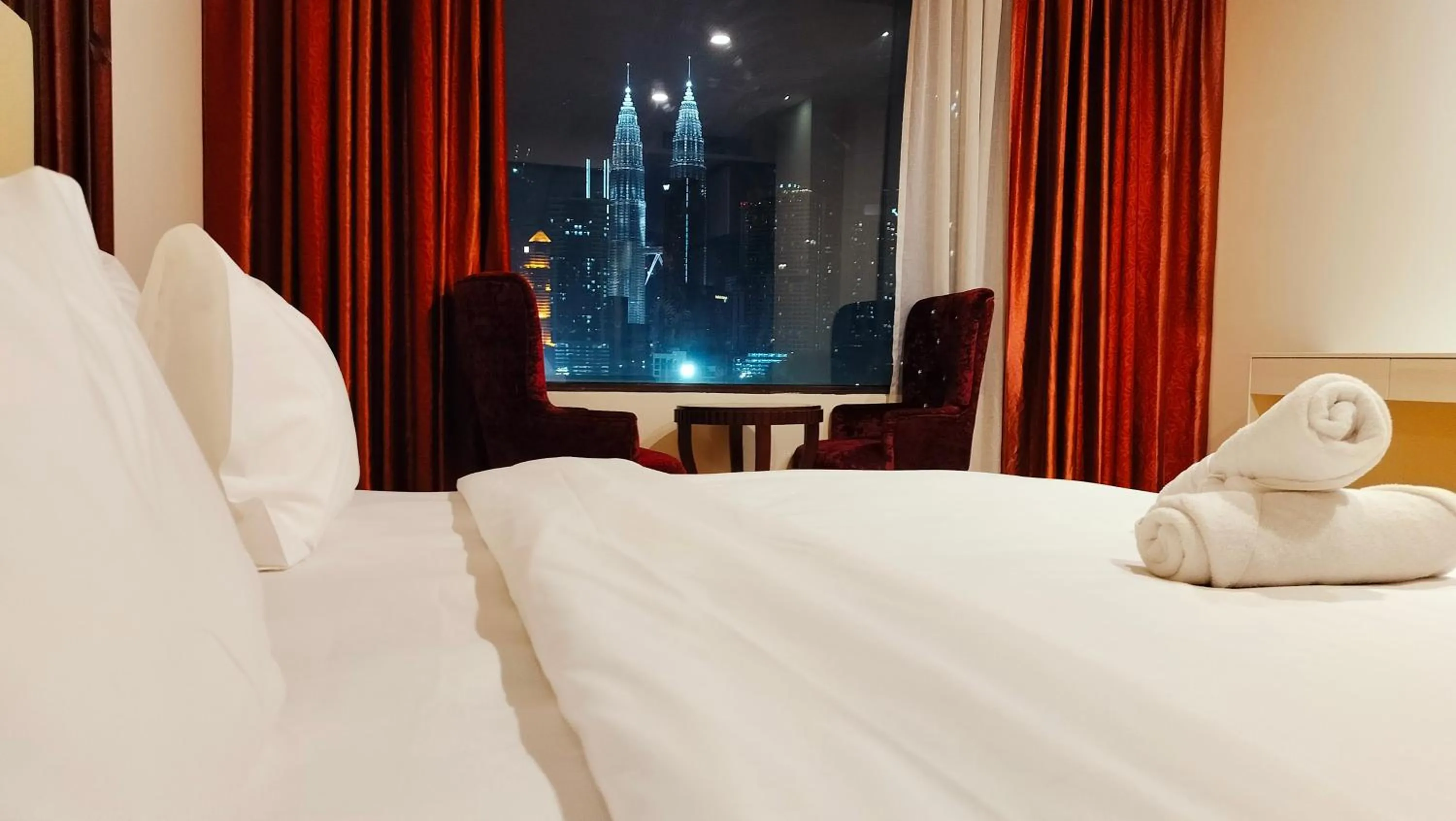 Bedroom, Bed in Kingston Hotel - Jalan Tuanku Abdul Rahman