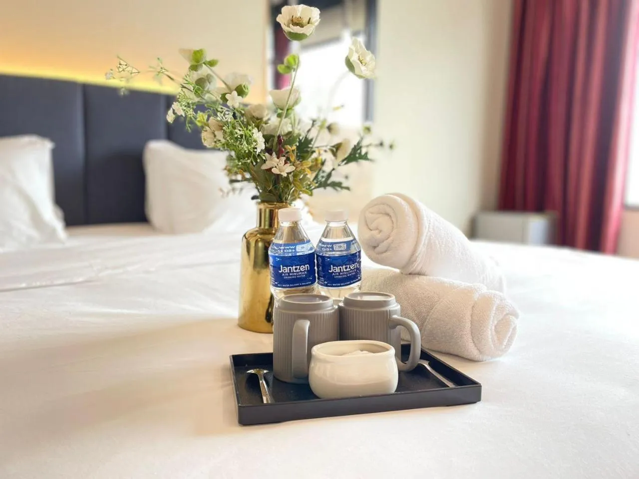 Bed in Kingston Hotel - Jalan Tuanku Abdul Rahman