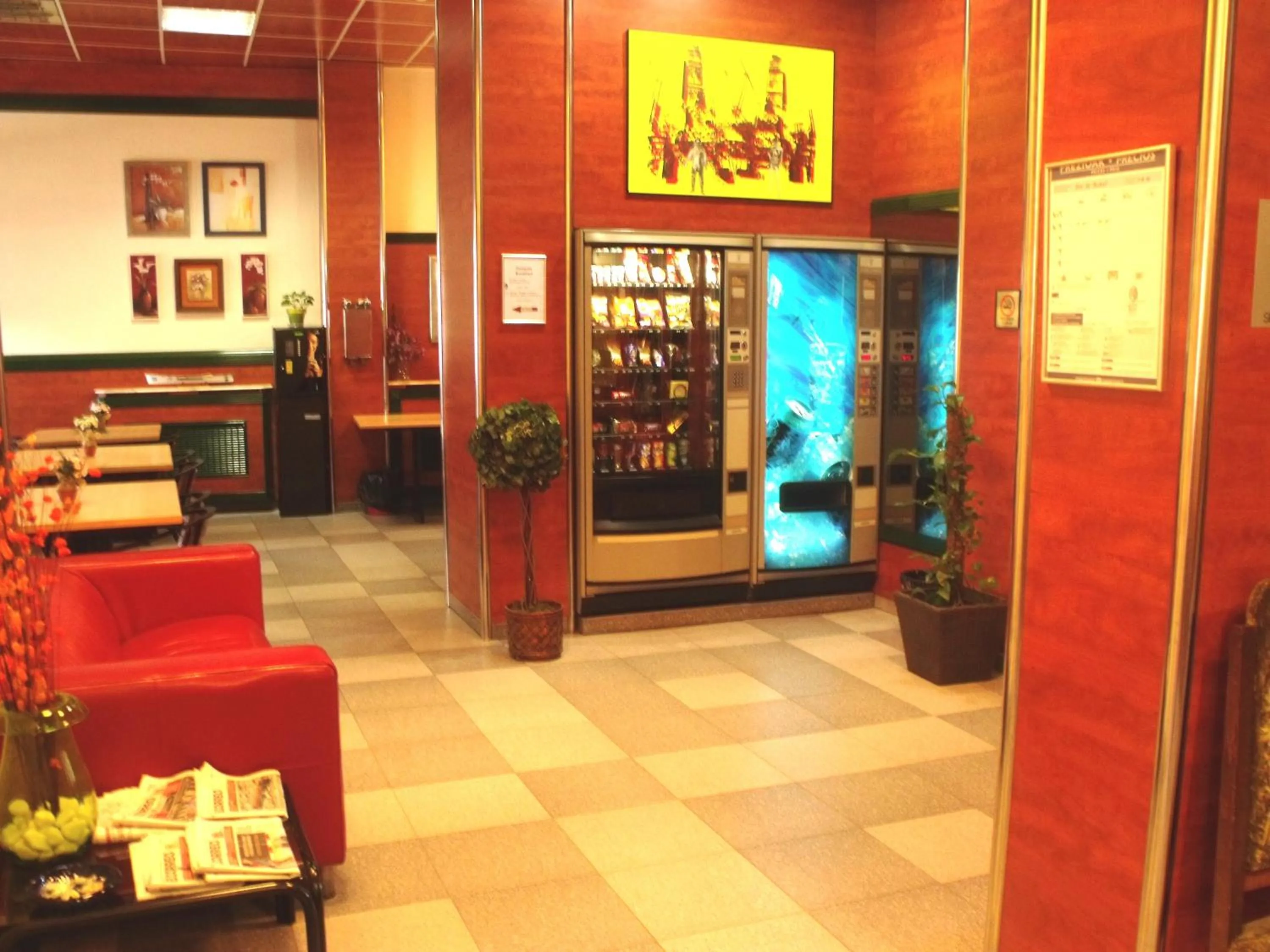 People in Hotel Ria de Bilbao