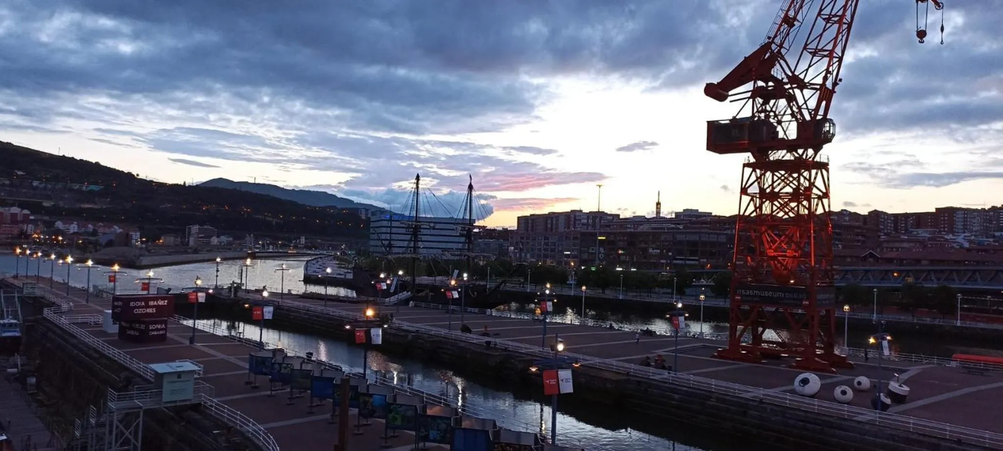 Nearby landmark in Hotel Ria de Bilbao