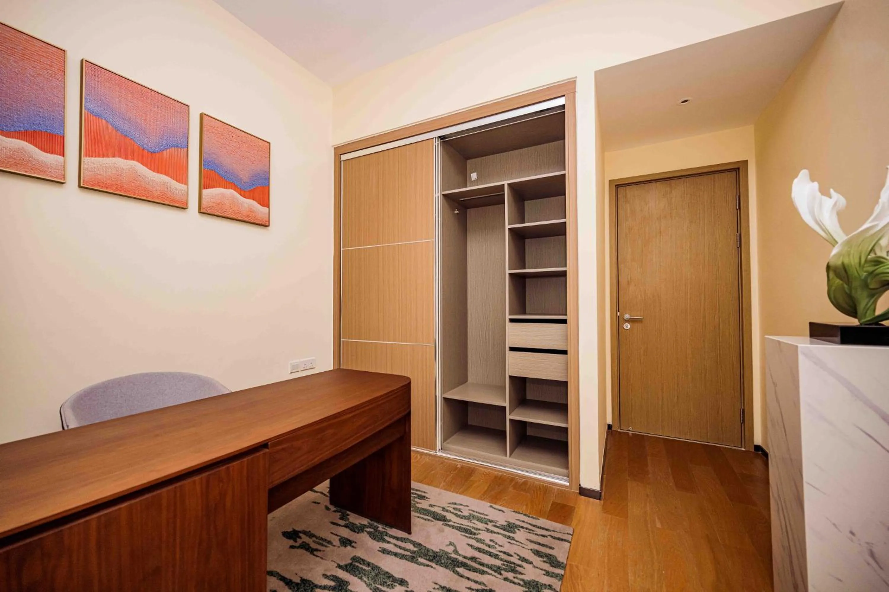 wardrobe in Pan Pacific Serviced Suites Nairobi