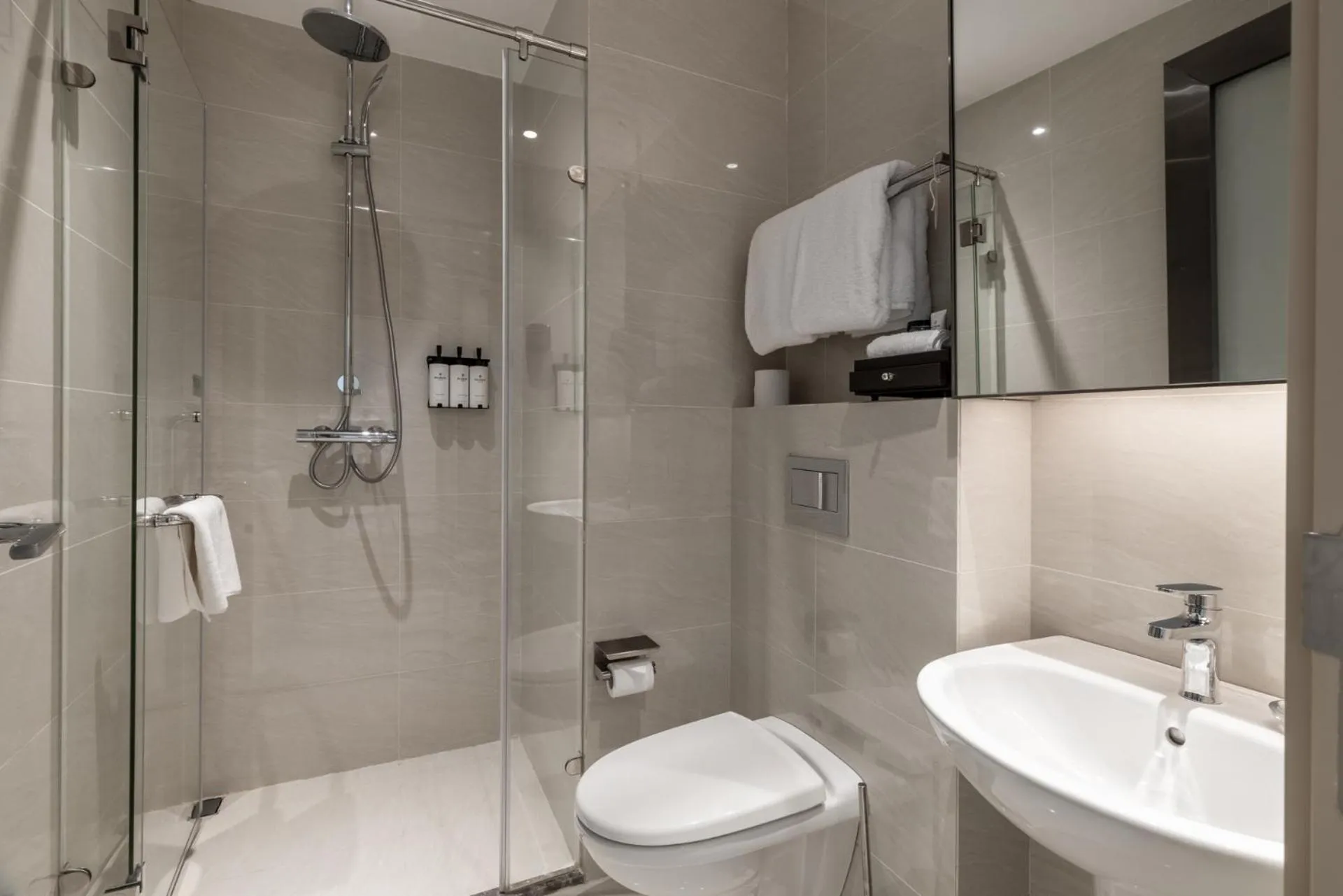 Shower in Pan Pacific Serviced Suites Nairobi