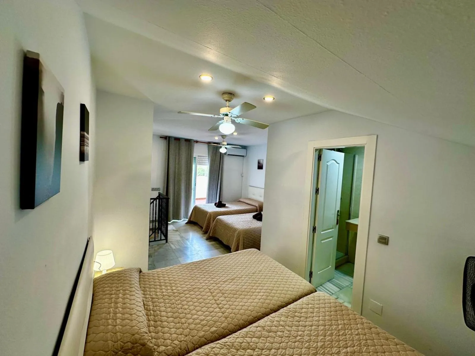 Bedroom, Bed in Apartamentos Las Rosas de Capistrano