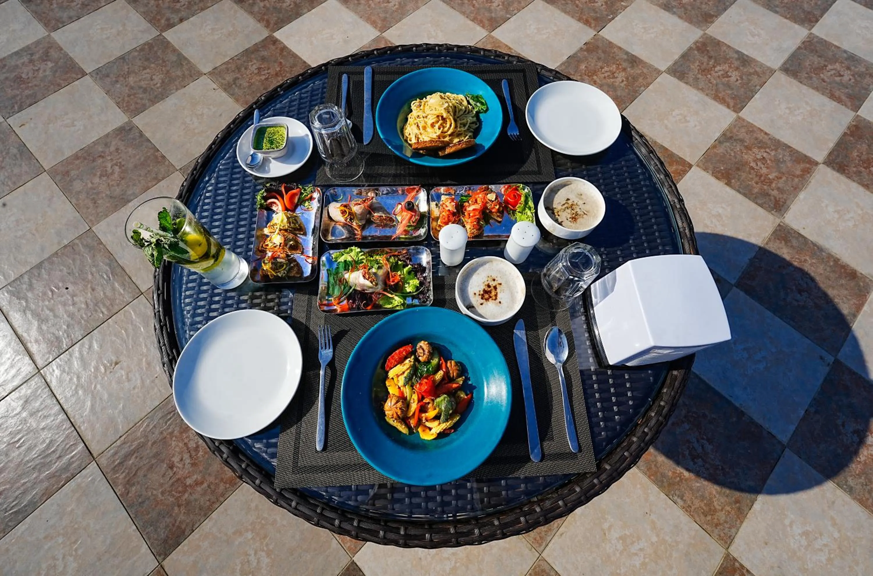 Food in ANANTUM GATEWAY RESORTS